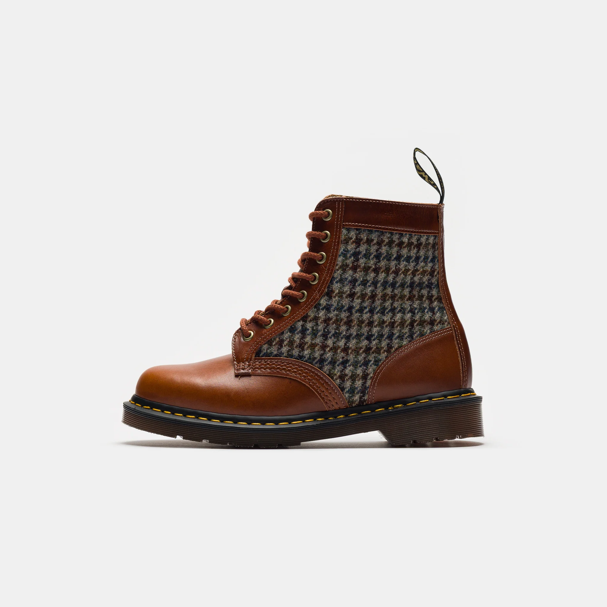 1460 Pascal Harris Tweed Boot	in Amber Tan/Multi