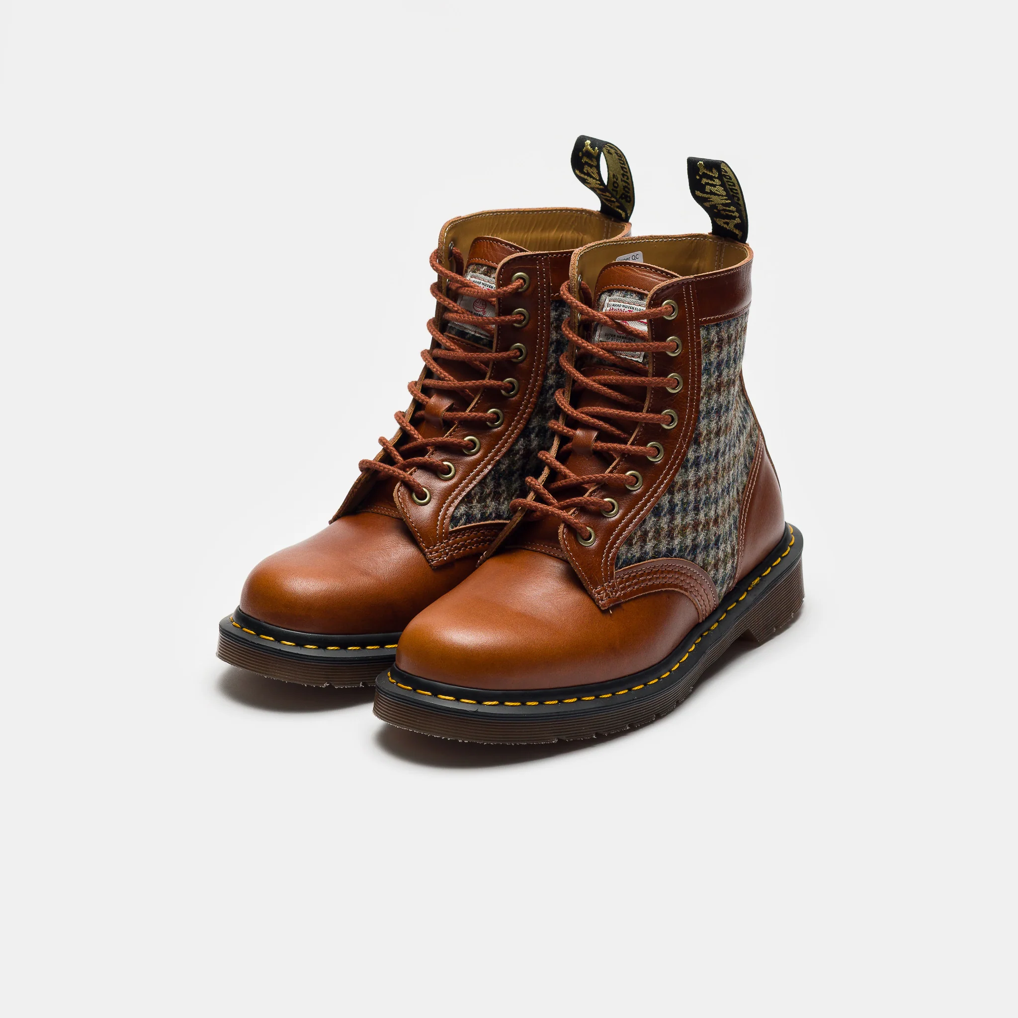 1460 Pascal Harris Tweed Boot	in Amber Tan/Multi - Image 3