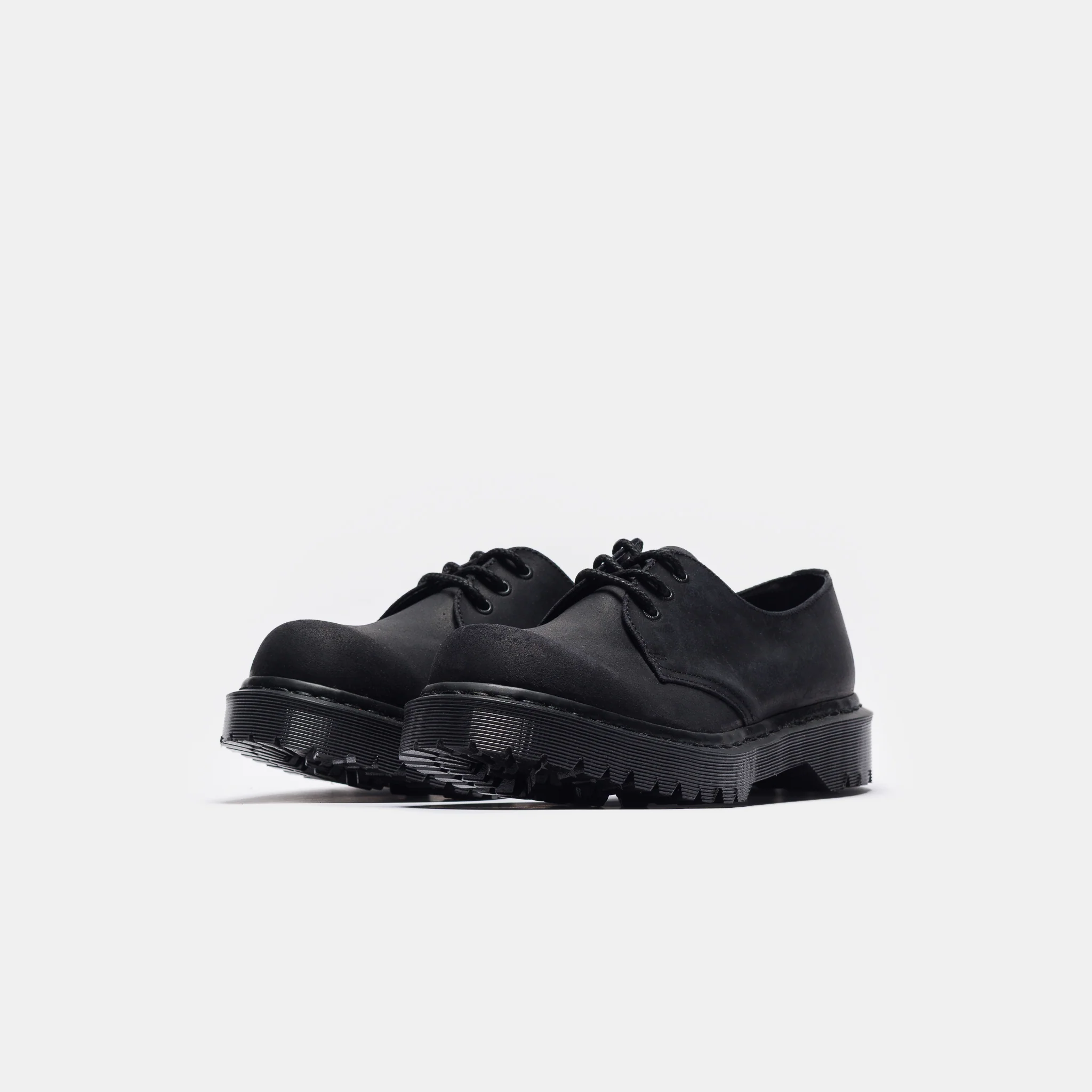 1461 Bex Bump Toe Derby in Black Wax Commander - Image 2