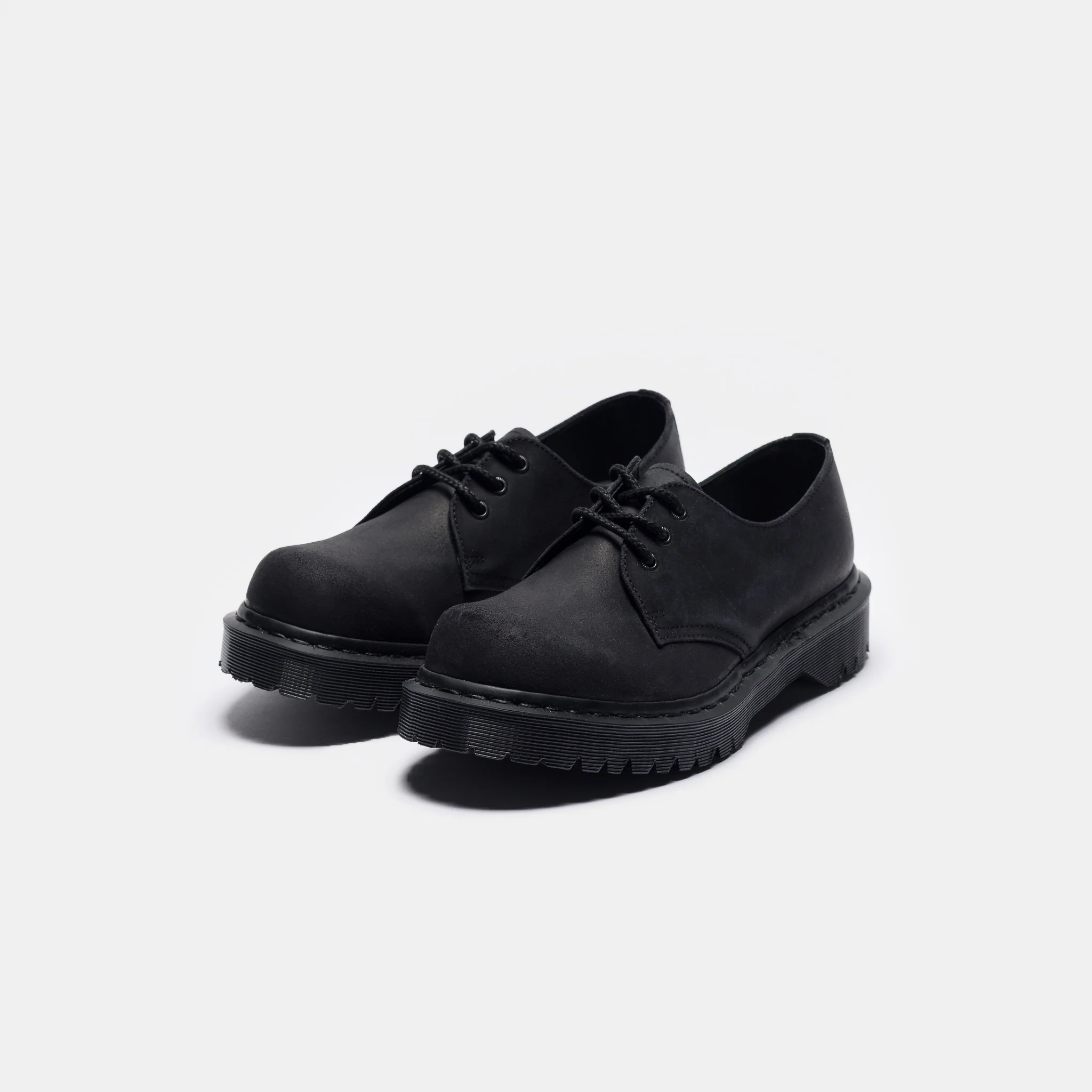 1461 Bex Bump Toe Derby in Black Wax Commander - Image 3