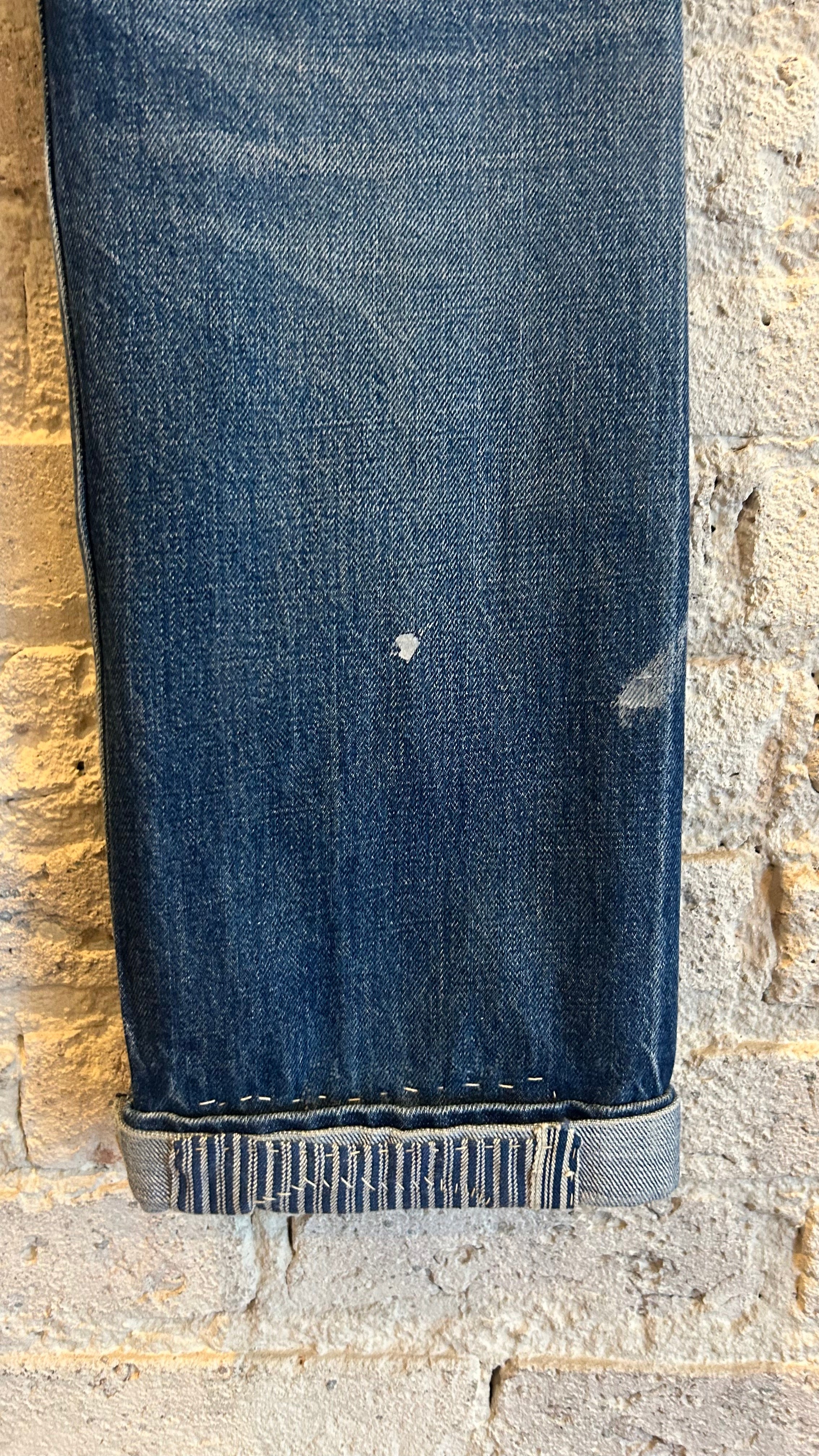 2000's APC Thrashed and Repaired Rescue Fit Selvedged Jean in Aged Blue - Image 5