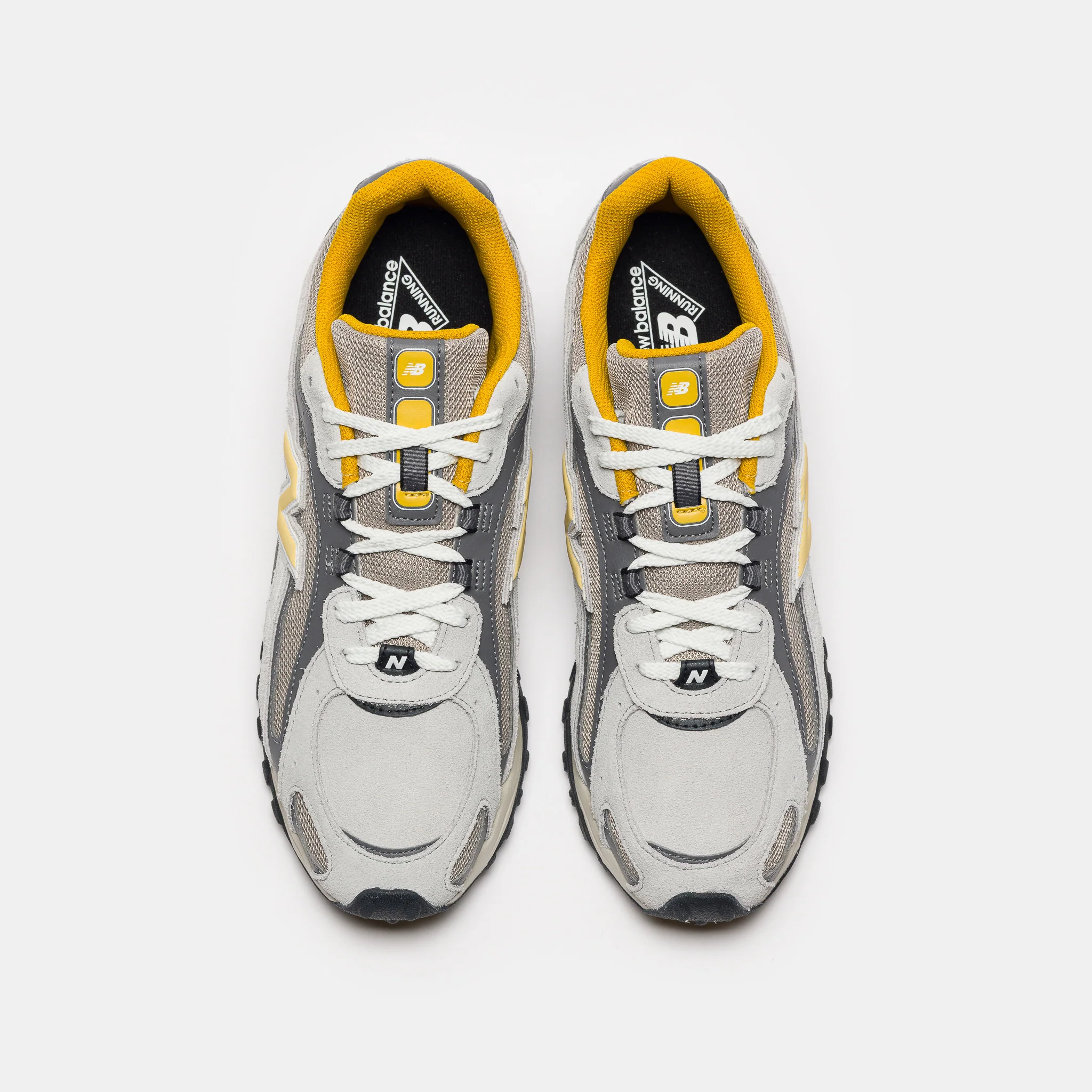 204L Sneaker in Raincloud/Baroque Gold - Image 4
