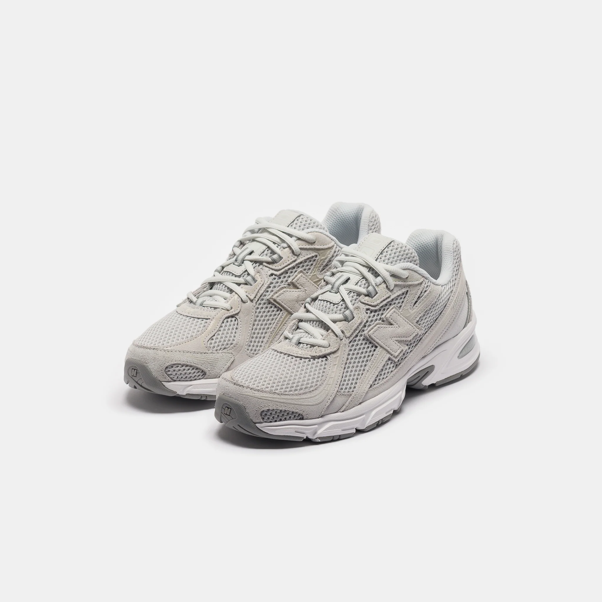 740 Sneaker in Grey/Reflection/Slate Grey/Grey Matter - Image 3
