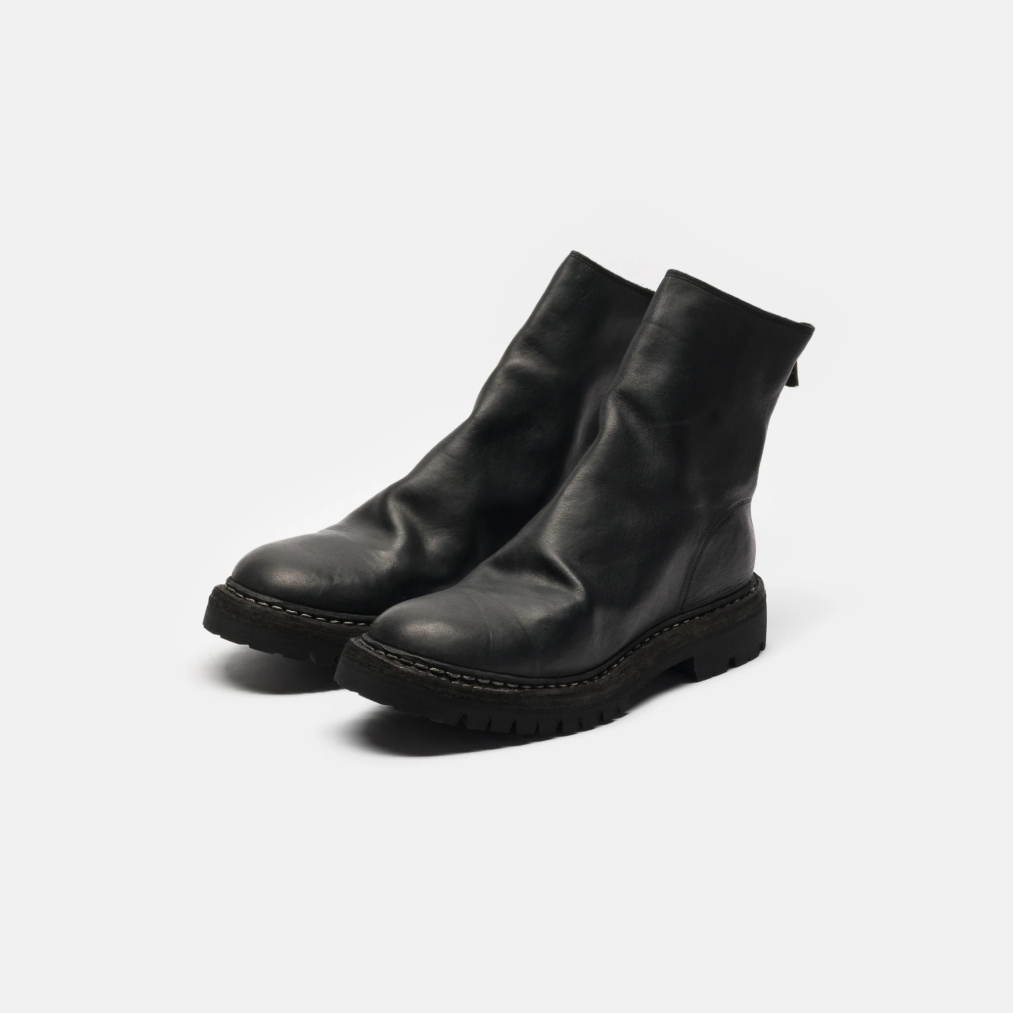 796V_N Horse Leather Back Zip Boot in Black - Image 3