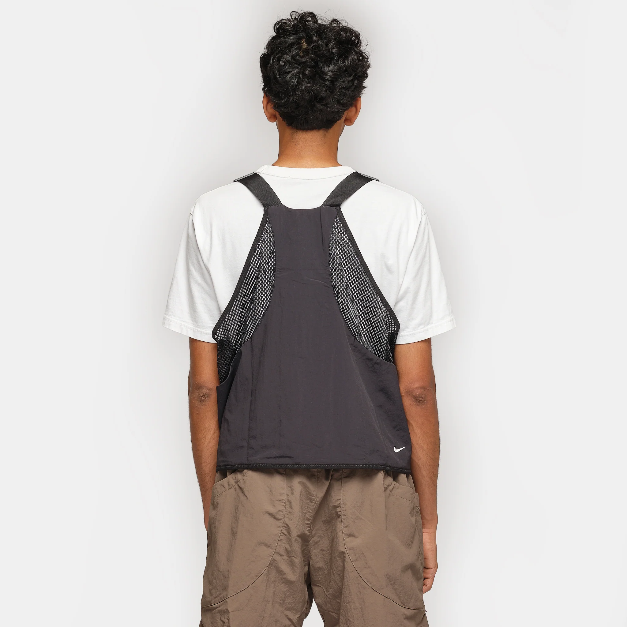 ACG Dolomiti Vest in Black/Summit White - Image 3