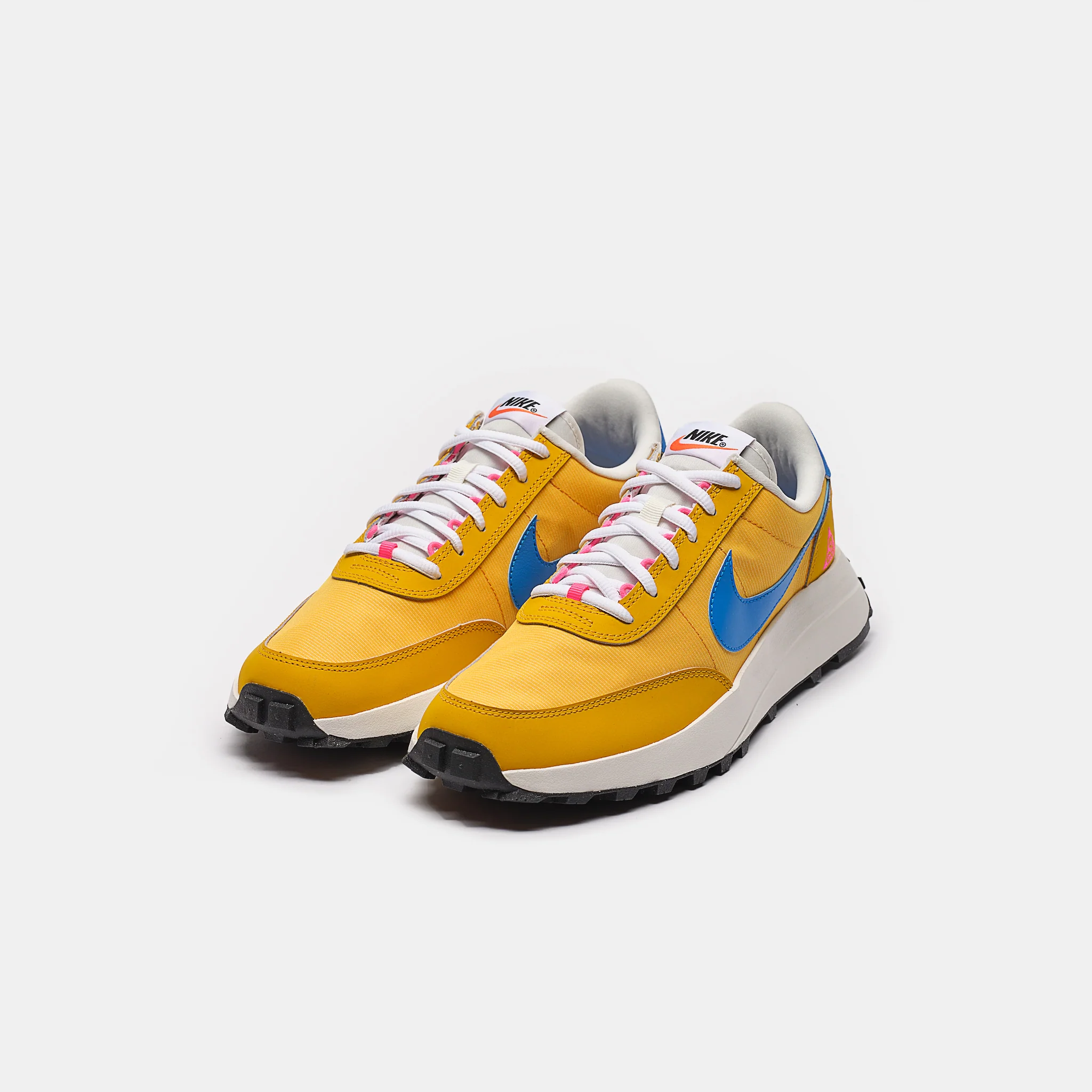 ACG LDV Sneaker in Dark Sulfur/Photo Blue/Sail/White - Image 3