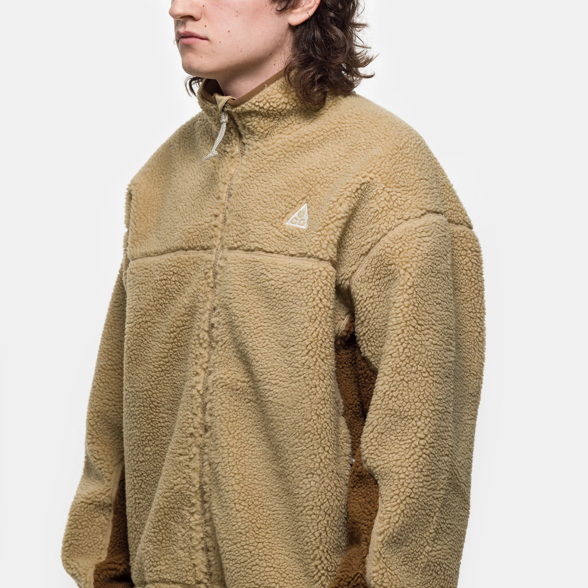 ACG Therma-FIT ADV Windproof Jacket in Parachute Beige/Summit White - Image 4