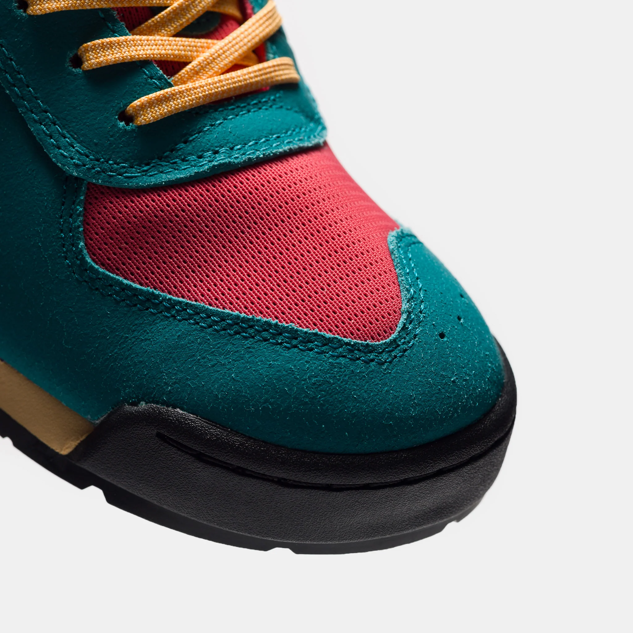 Air Baltoro SP Boot in Bright Spruce/Kumquat/Fruit Punch - Image 7