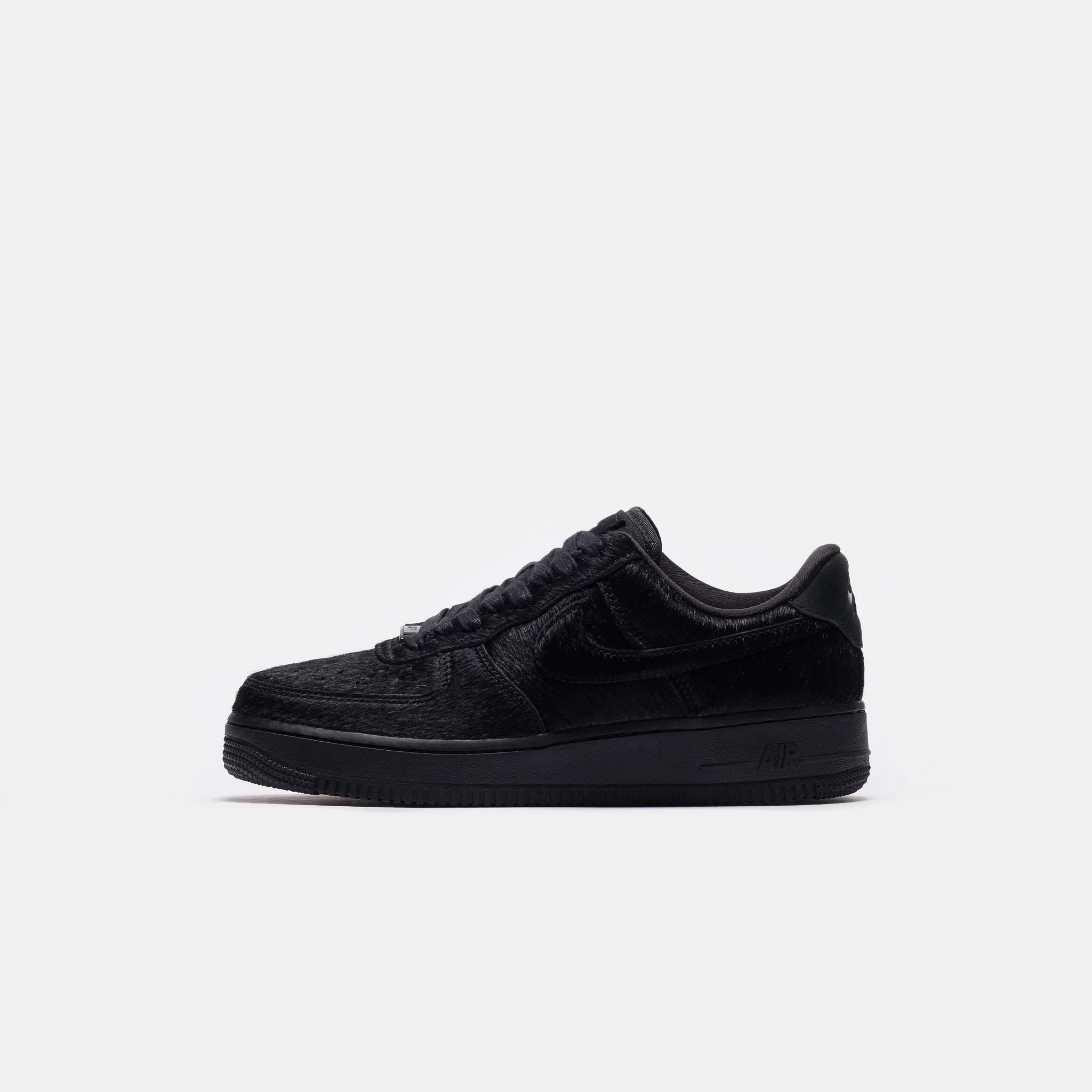 Air Force 1 '07 Sneaker in Black/Black/Off Noir