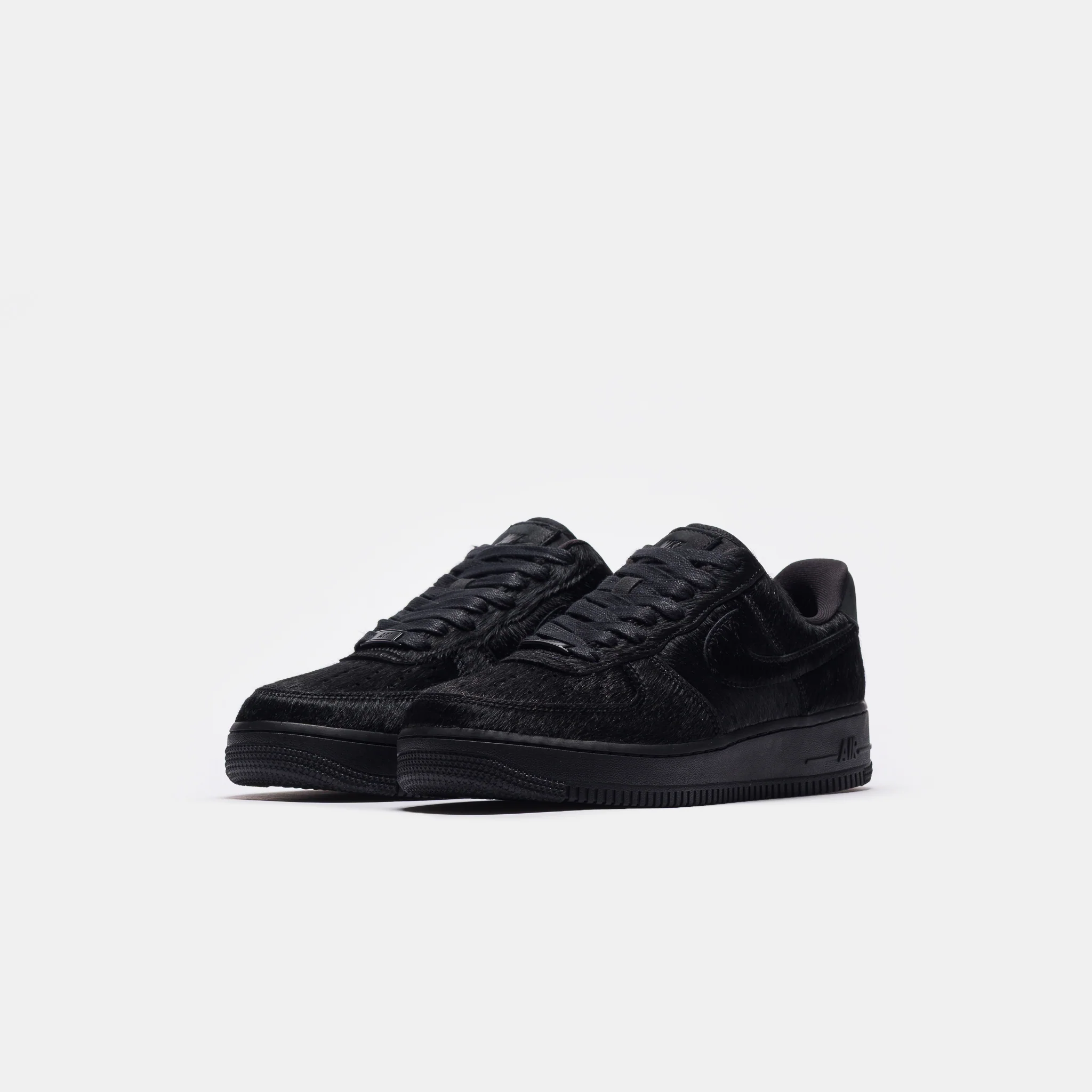 Air Force 1 '07 Sneaker in Black/Black/Off Noir - Image 2