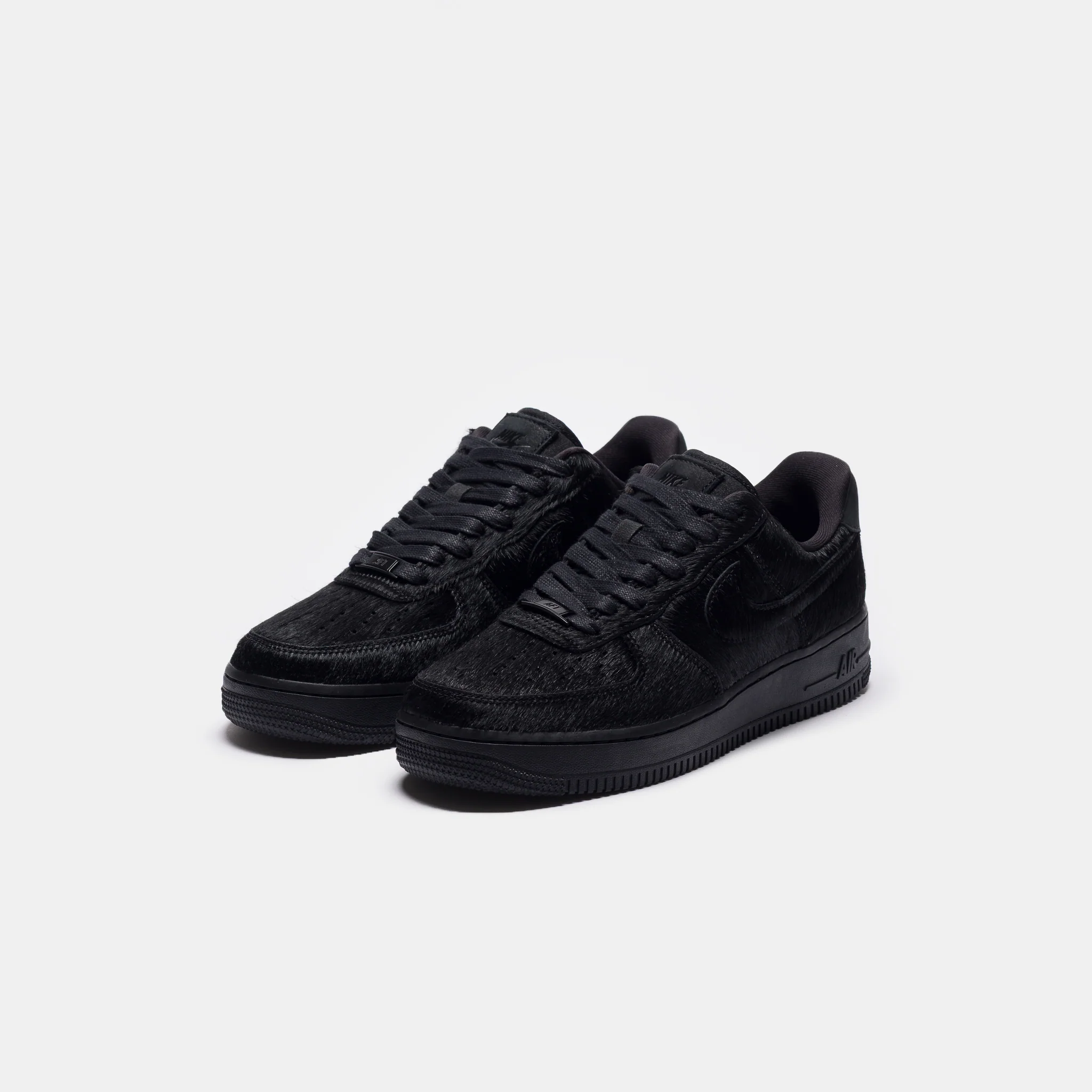 Air Force 1 '07 Sneaker in Black/Black/Off Noir - Image 3