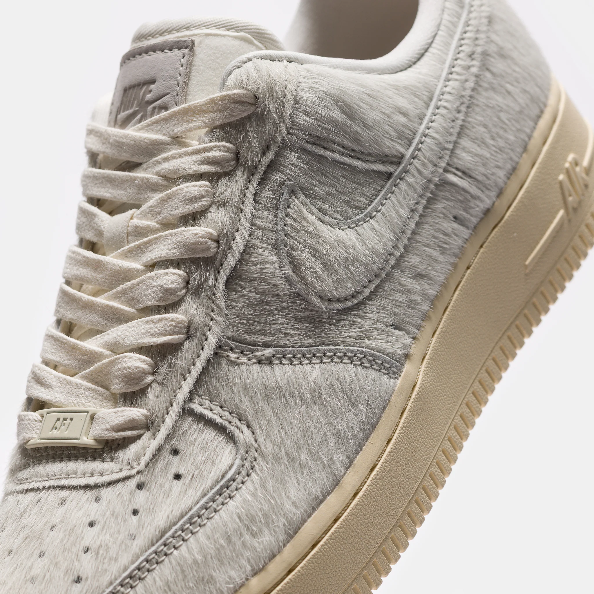 Air Force 1 '07 Sneaker in Sail/Sail/Muslin - Image 5