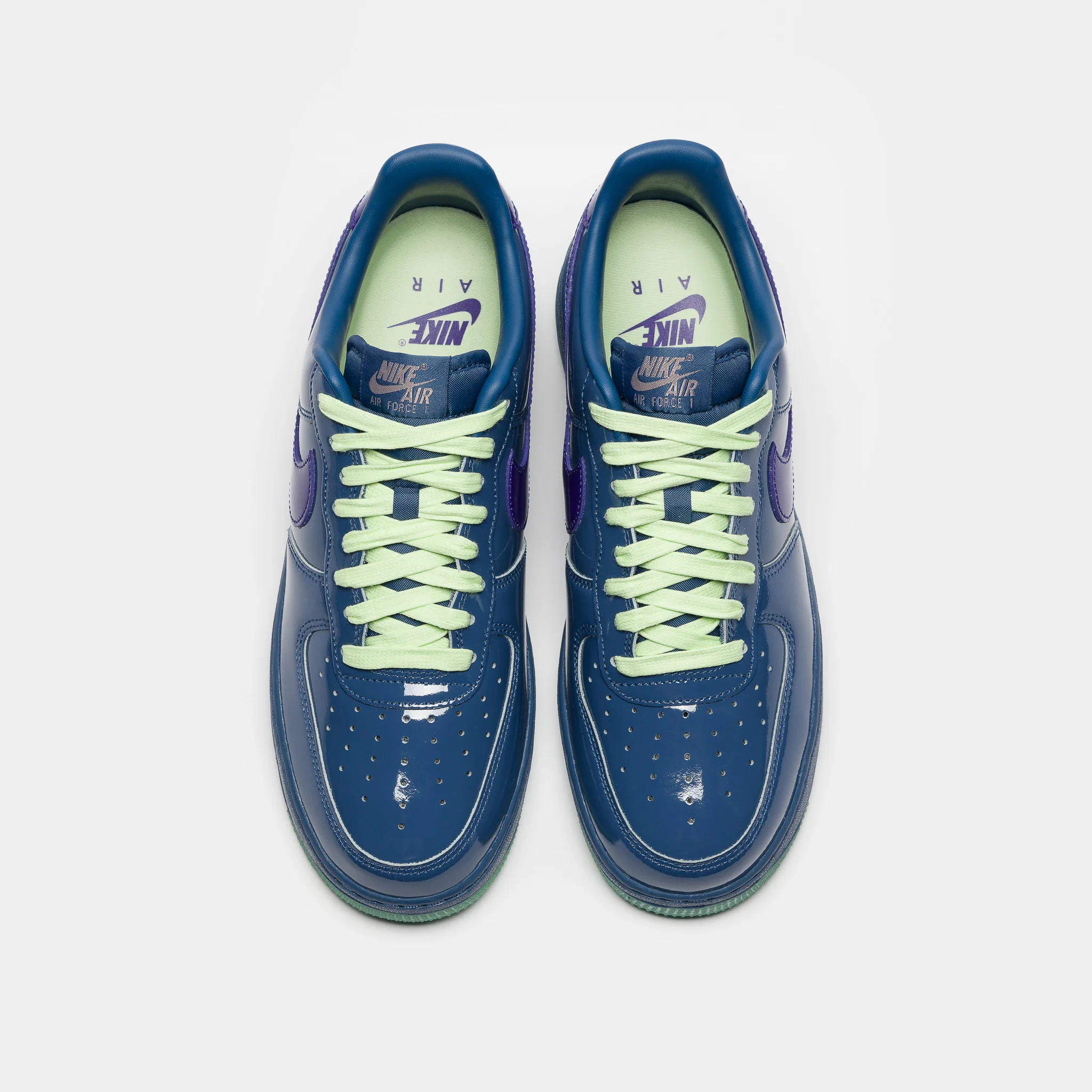 Air Force 1 Low Sneaker in  Mystic Navy/Grape Ice/Lt Violet Ore - Image 4