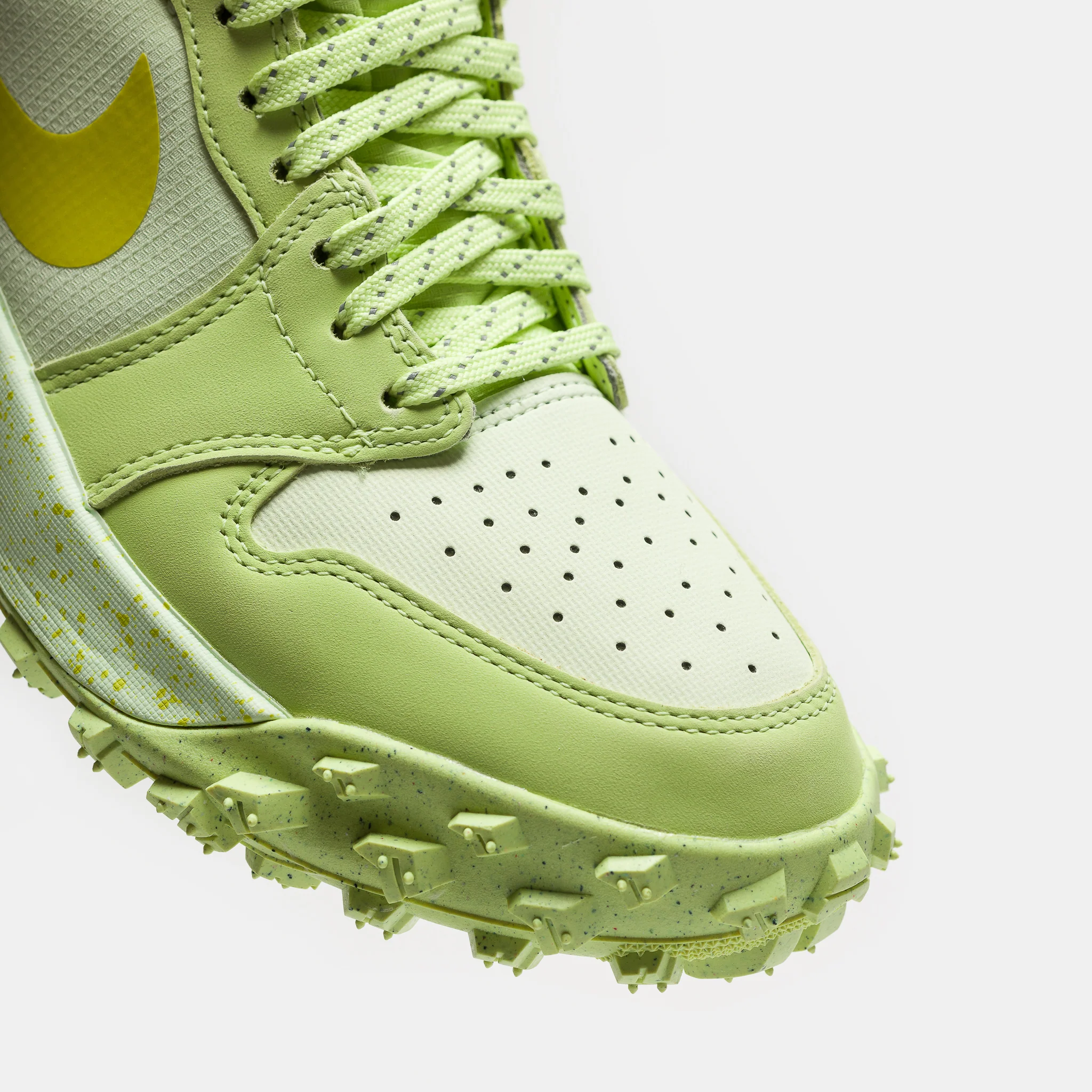 Air Jordan 1 Element Low A/T Sneaker in Lt Lemon Twist/Lime Ice/Life Lime - Image 6