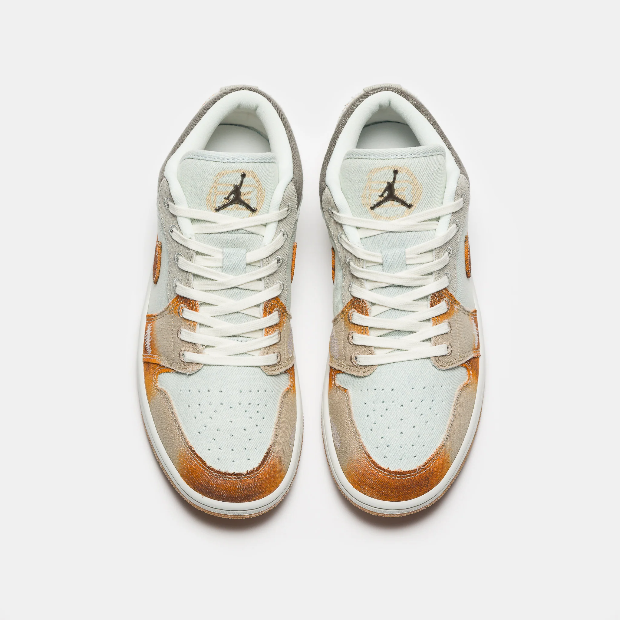 Air Jordan 1 Low SE Sneaker in Multicolor/Sail/Light Bone - Image 4