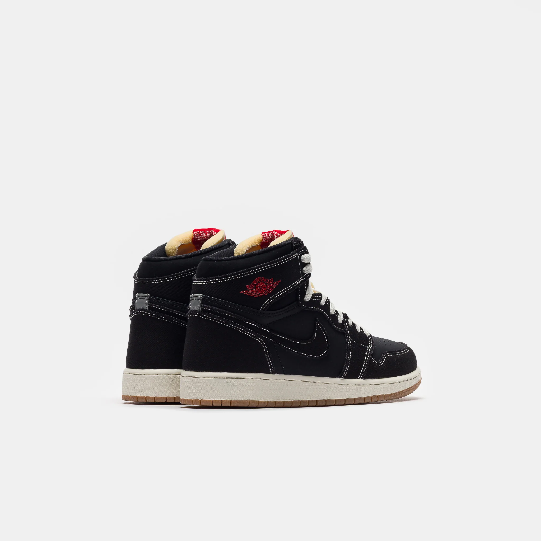 Air Jordan 1 Retro High OG Flight Club Grade School Sneaker in Black/University Red/Sail/Gum Med Brown - Image 4