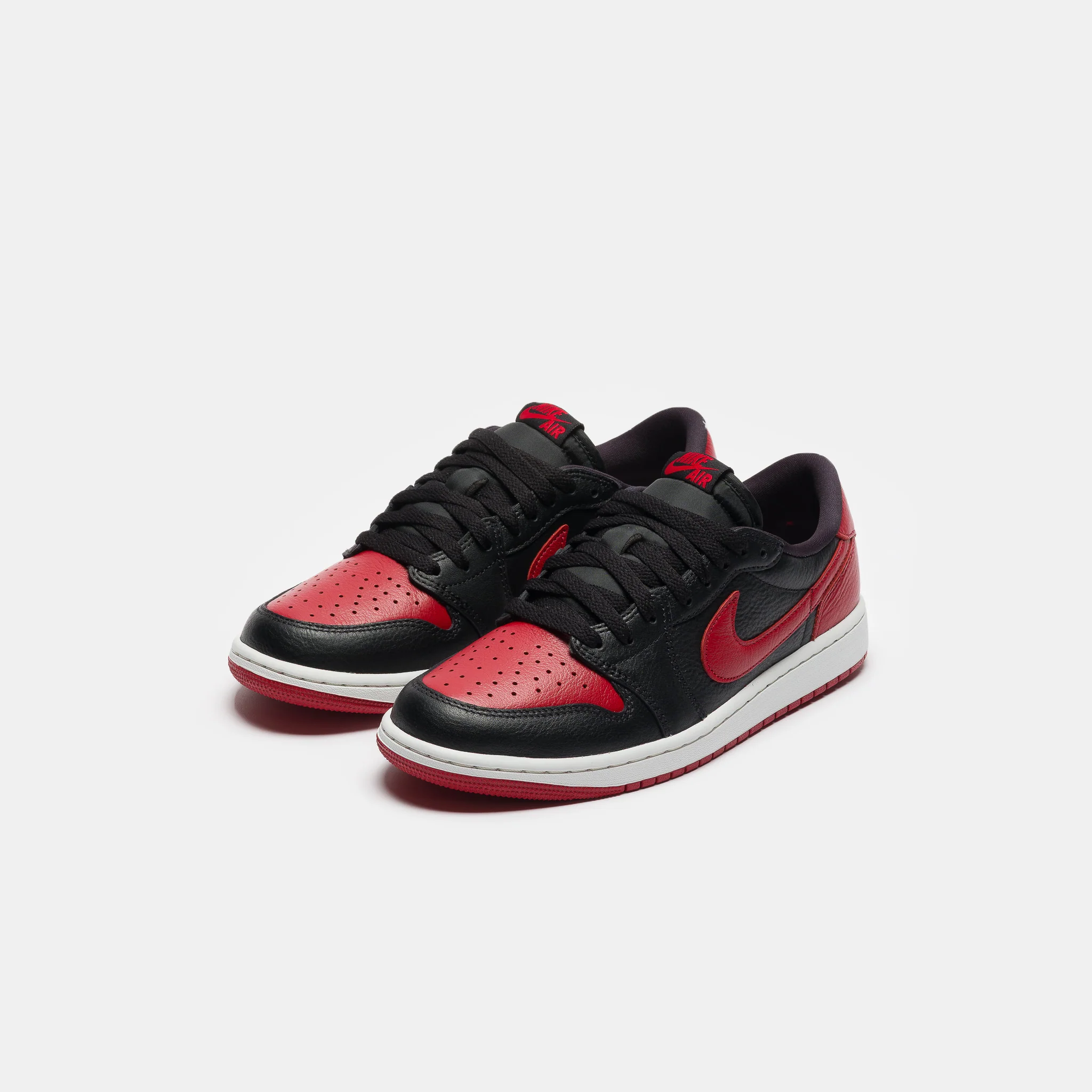 Air Jordan 1 Retro Low OG Sneaker in Black/Black/Varsity Red/Summit White - Image 3