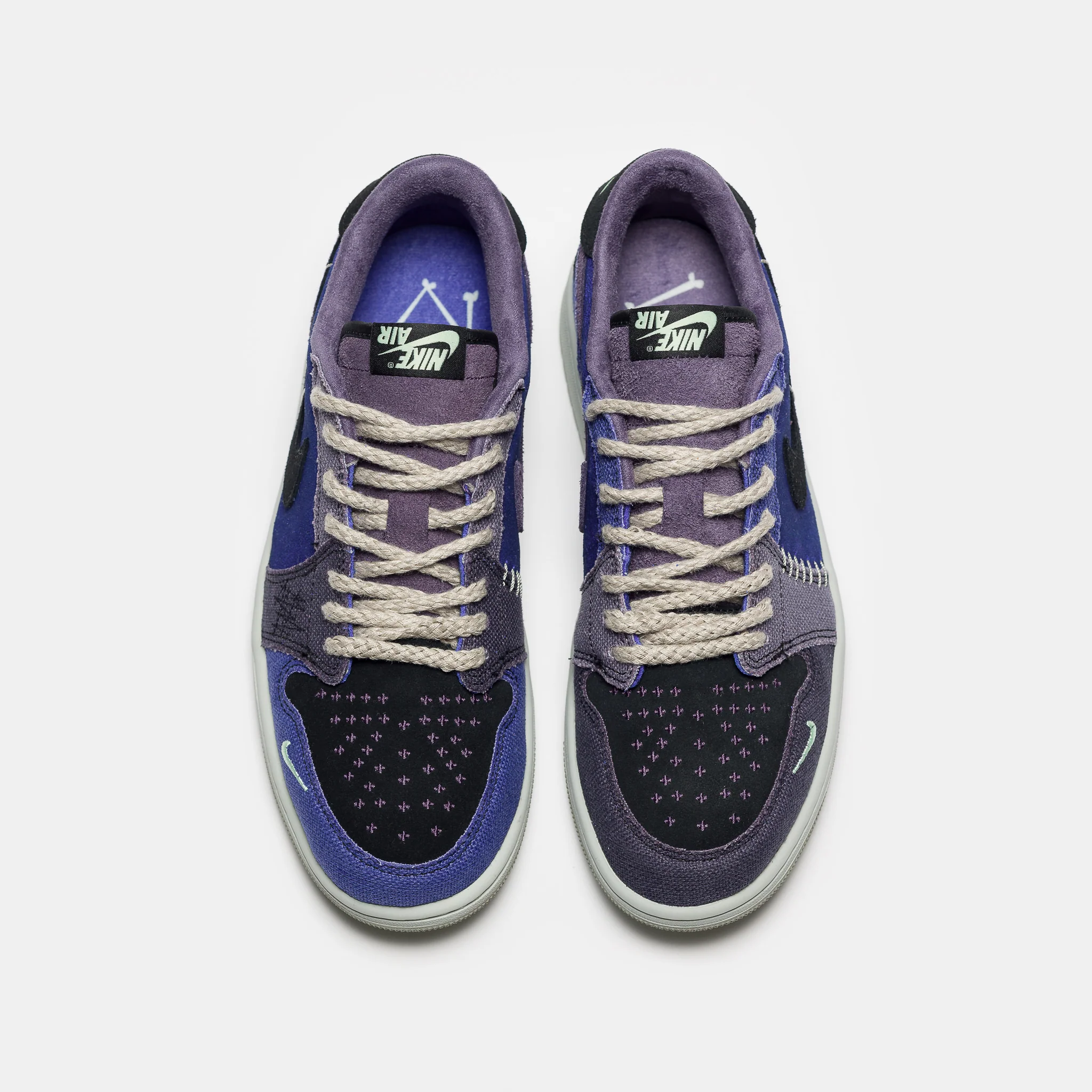 Air Jordan 1 Retro Low Sneaker in Regency Purple/Vapor Green/Black - Image 4