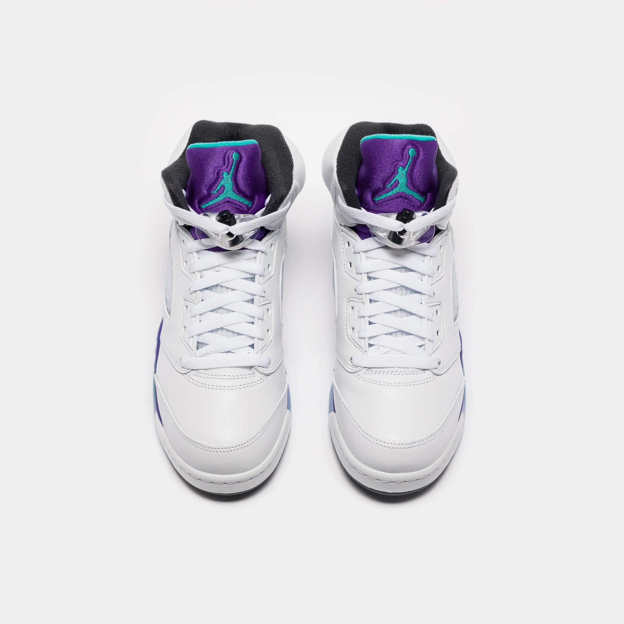 Air Jordan 5 Retro Grade School Sneaker in White/New Emerald/Grape Ice/Black - Image 4