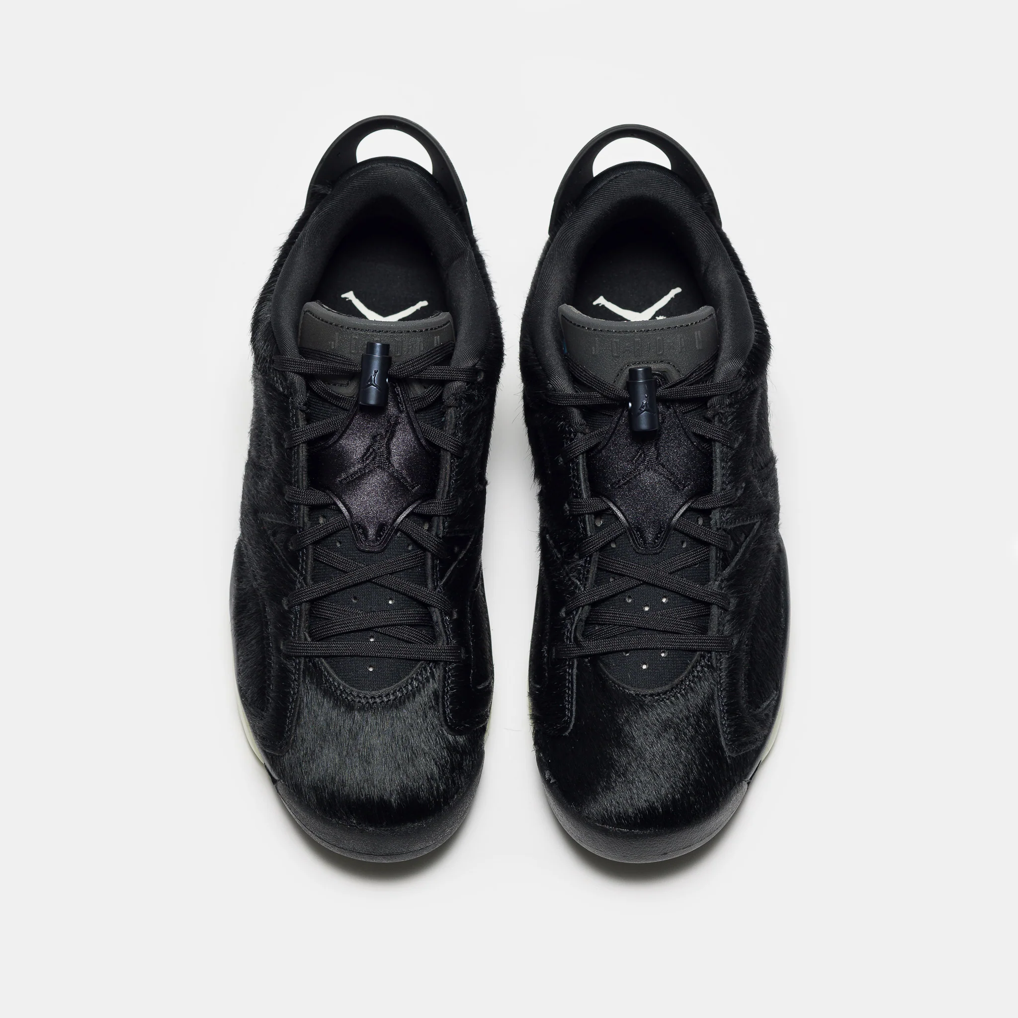Air Jordan 6 Retro Low Sneaker in Black/Black - Image 4