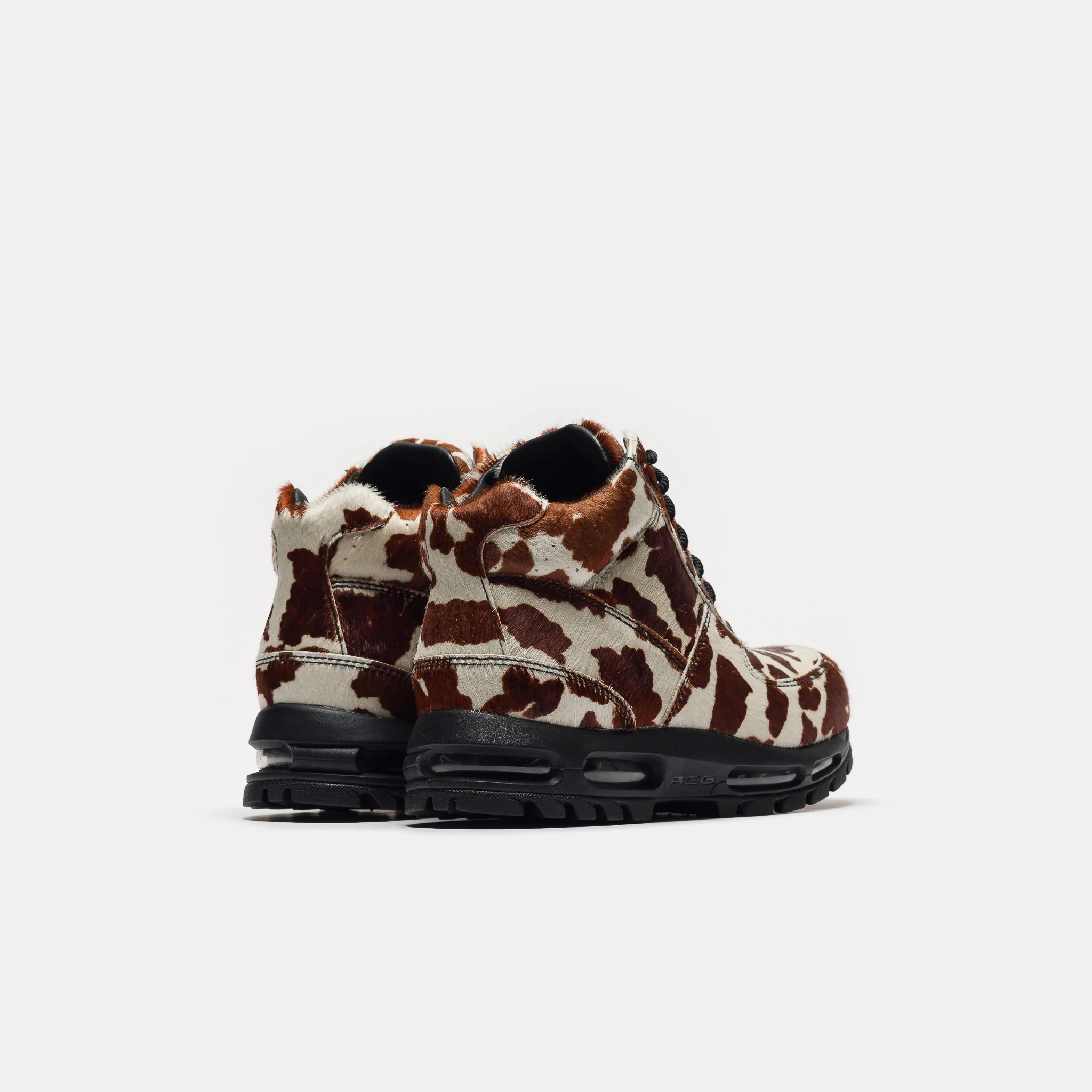Air Max Goadome Boot in Sail/Black/Cacao Wow/Sail - Image 4