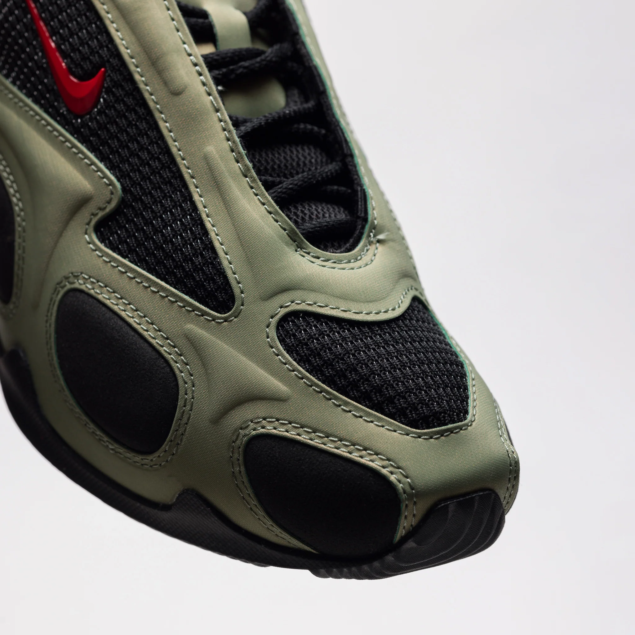 Air Max Muse Sneaker in Black/University Red/Oil Green - Image 6