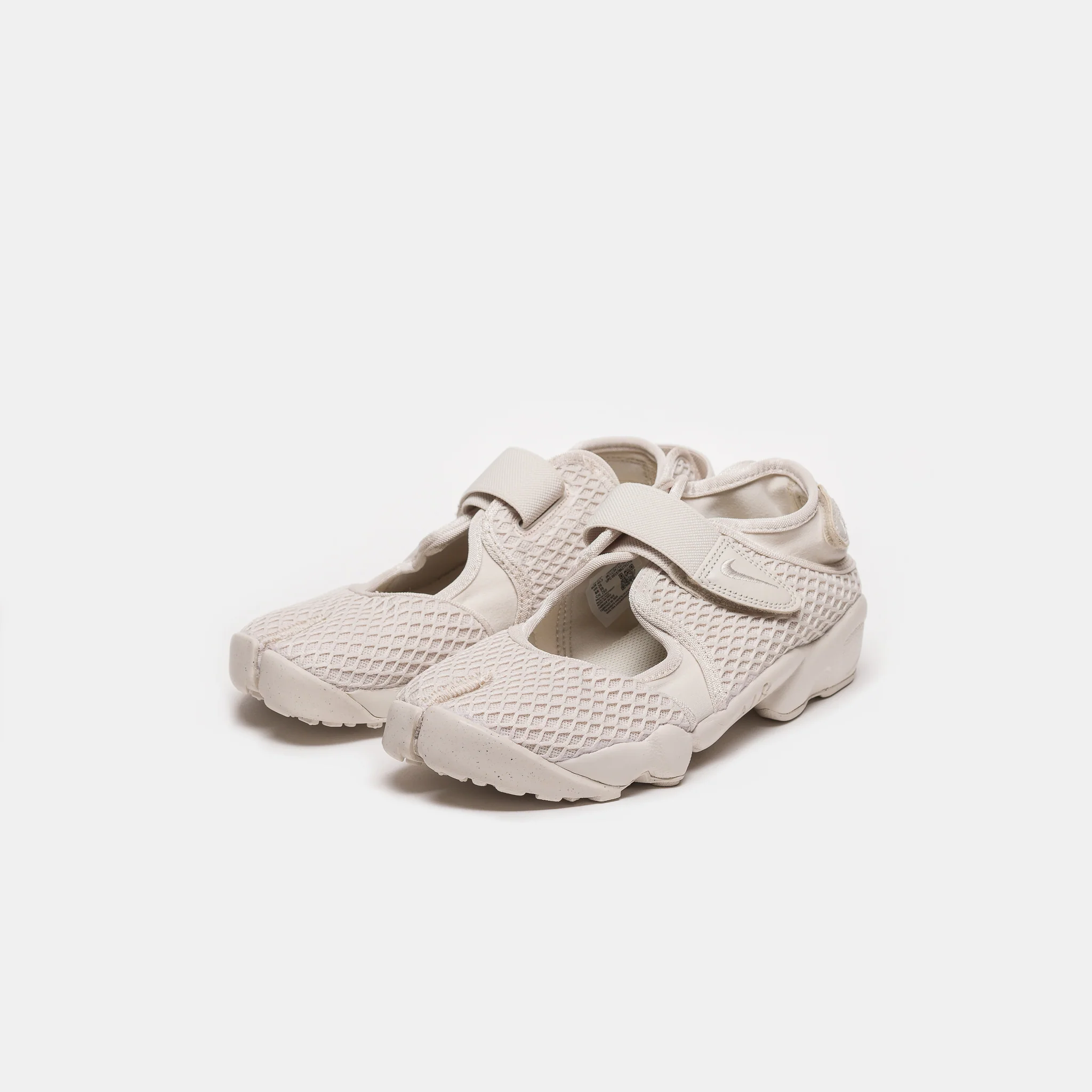 Air Rift Sneaker in Light Orewood Brown/Light Orewood Brown - Image 3