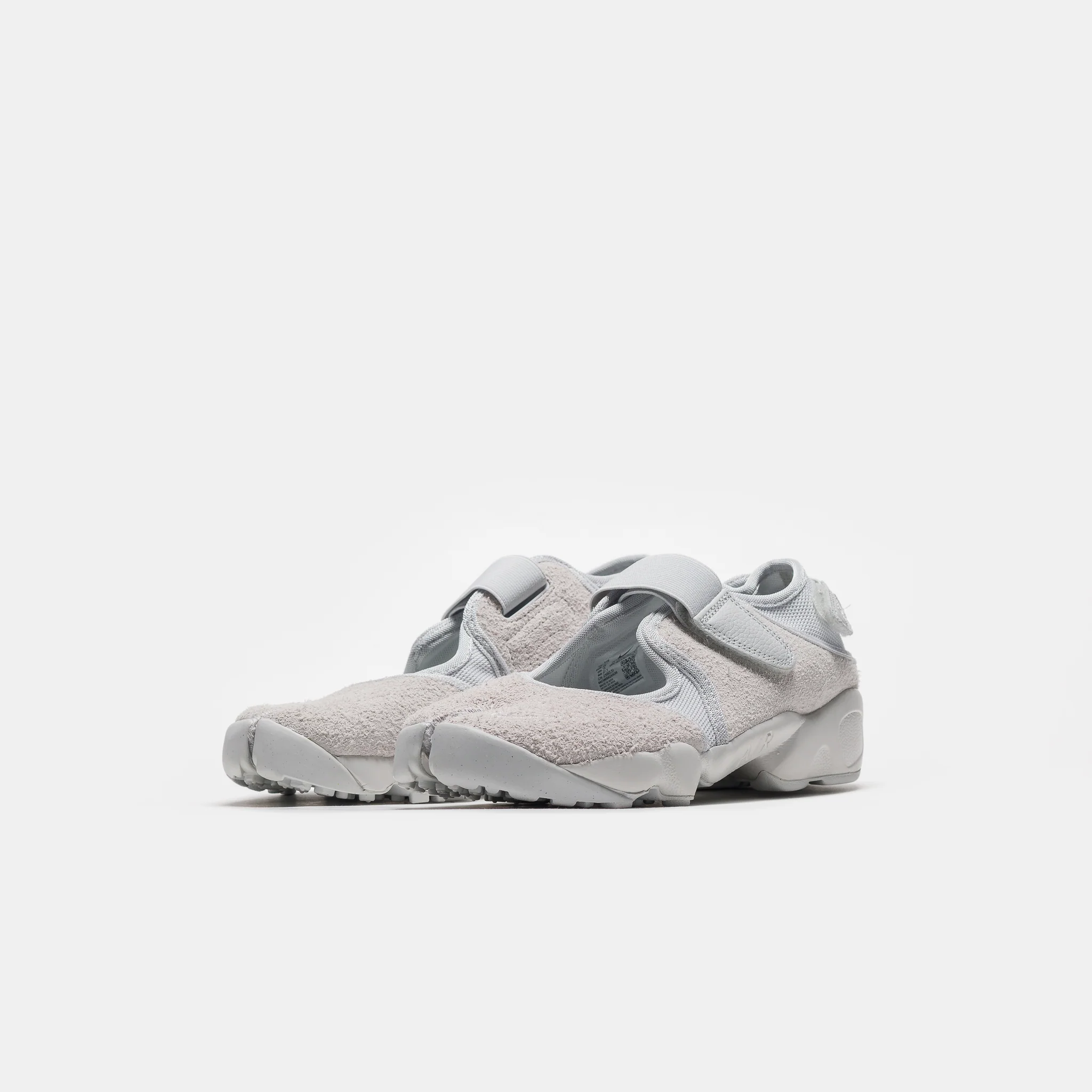Air Rift Sneaker in Photon Dust/Summit White - Image 2