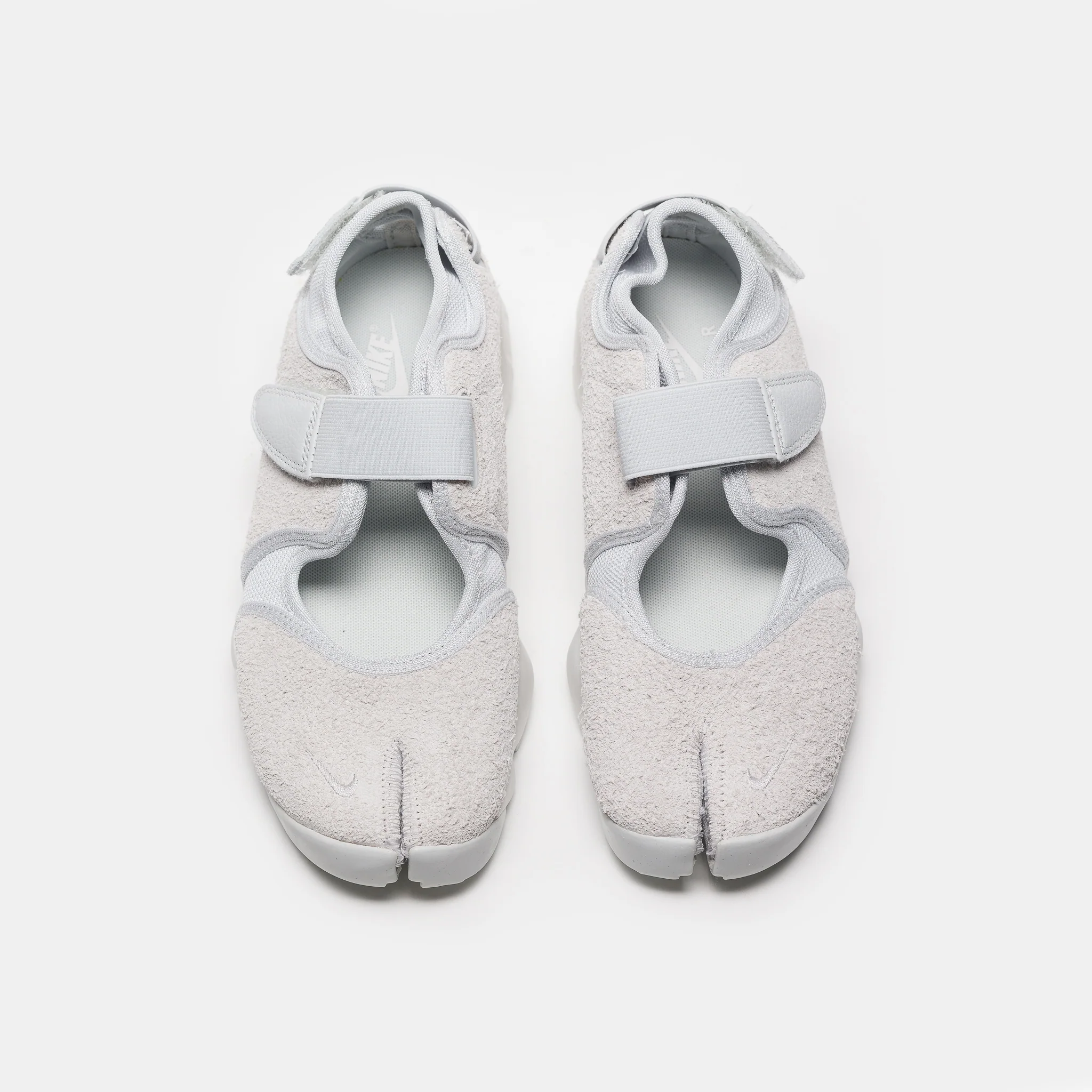 Air Rift Sneaker in Photon Dust/Summit White - Image 4