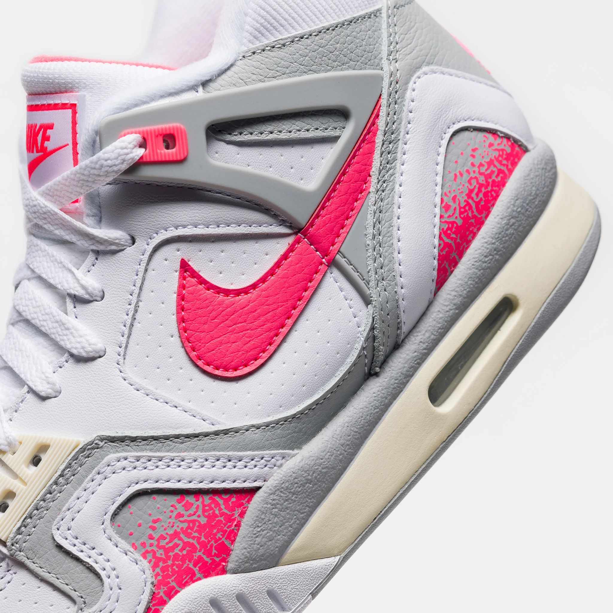 Air Tech Challenge 2 Sneaker in White/Racer Pink/Light Smoke Grey - Image 5
