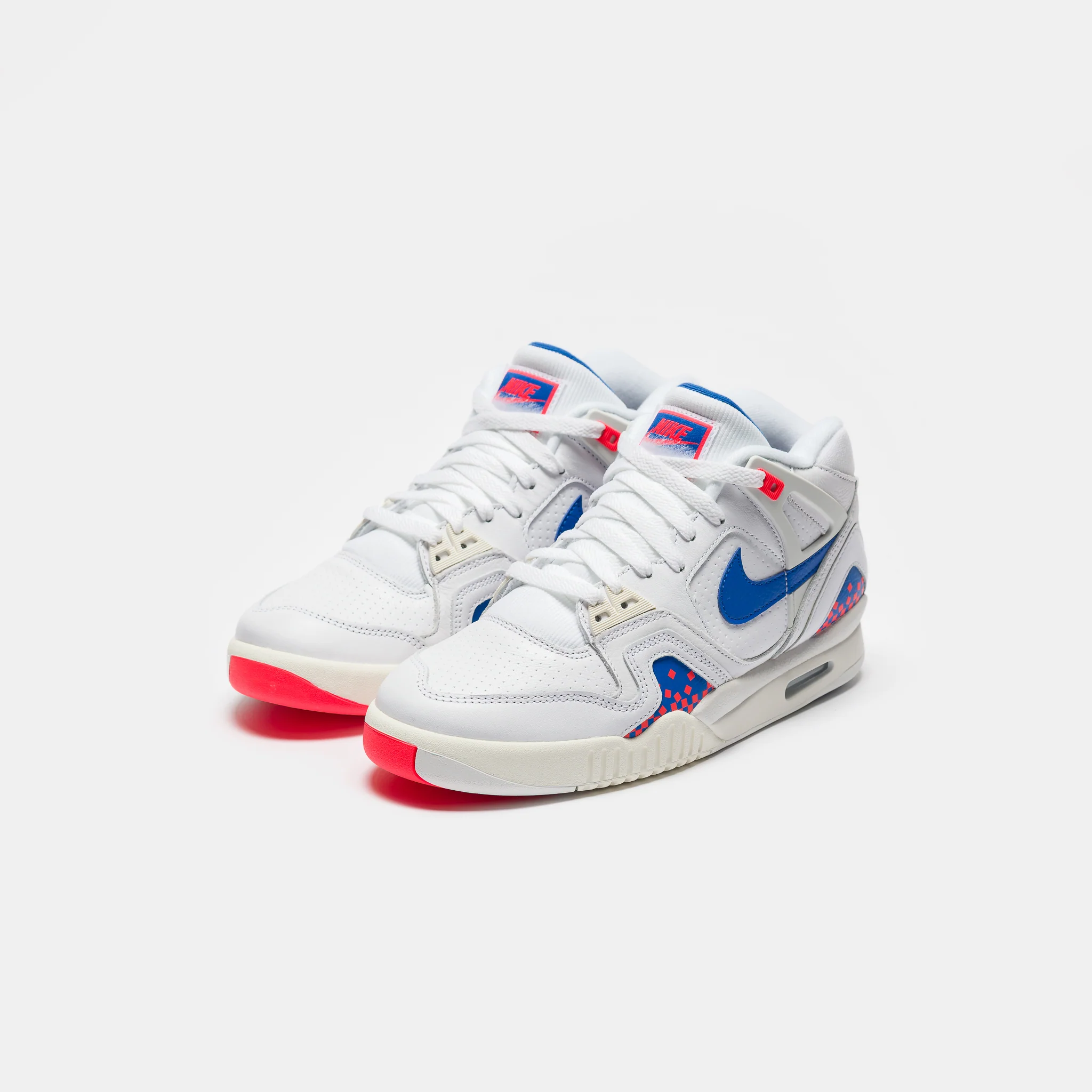 Air Tech Challenge 2 Sneaker in White/Royal Blue/Laser Crimson - Image 3
