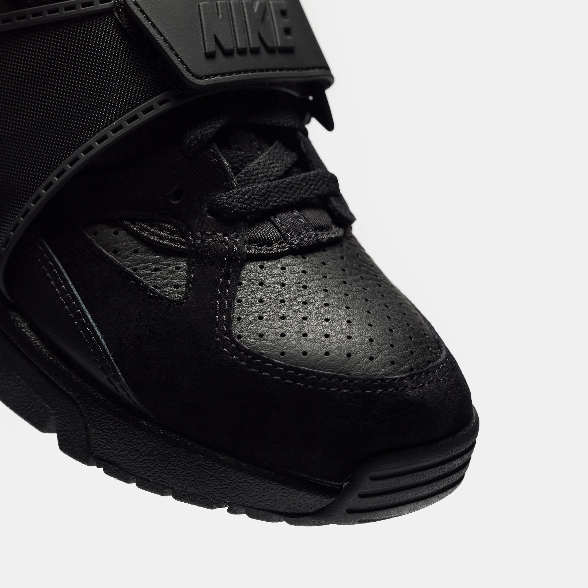 Air Trainer Huarache Sneaker in Black/Black - Image 7