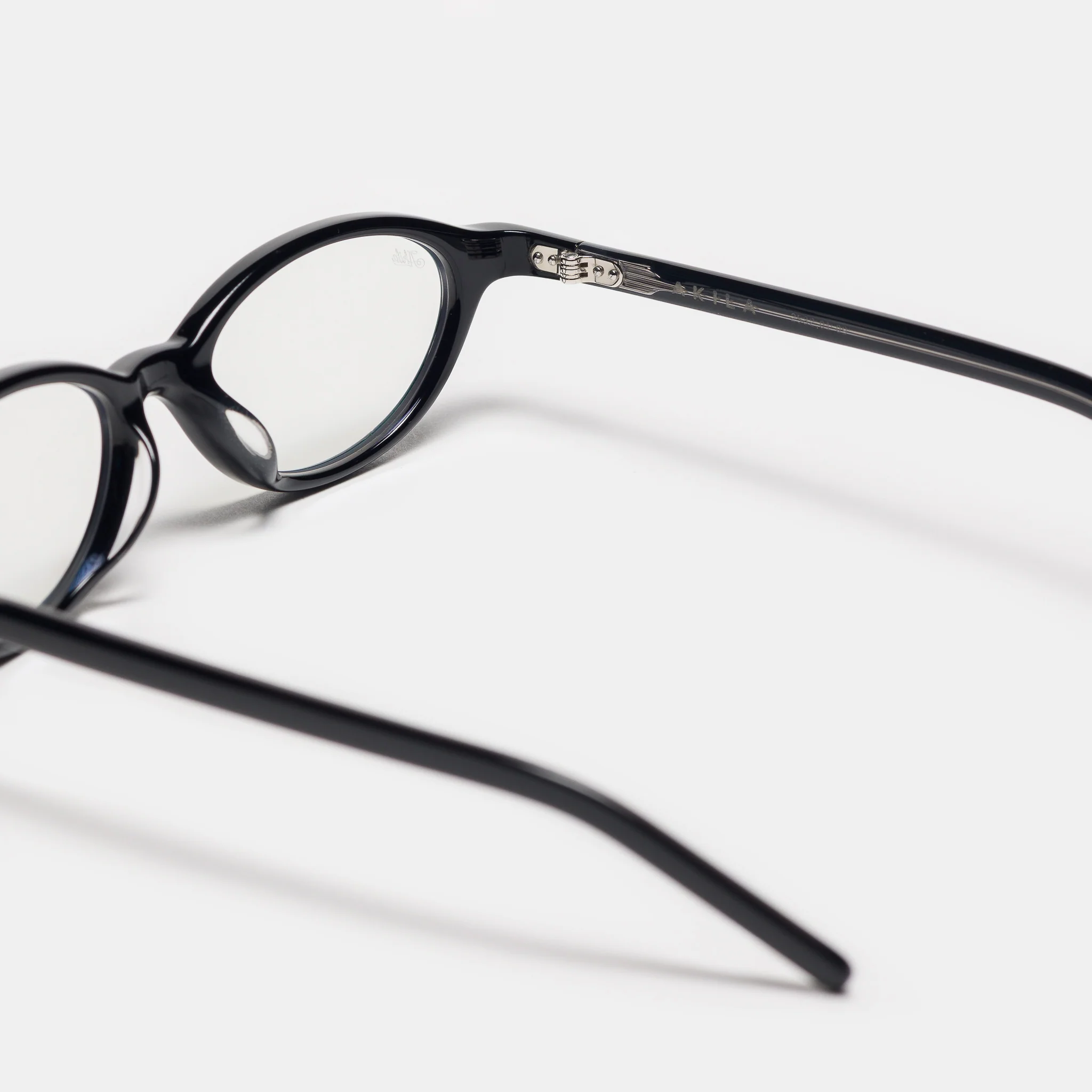 Alien Glasses in Black - Image 4