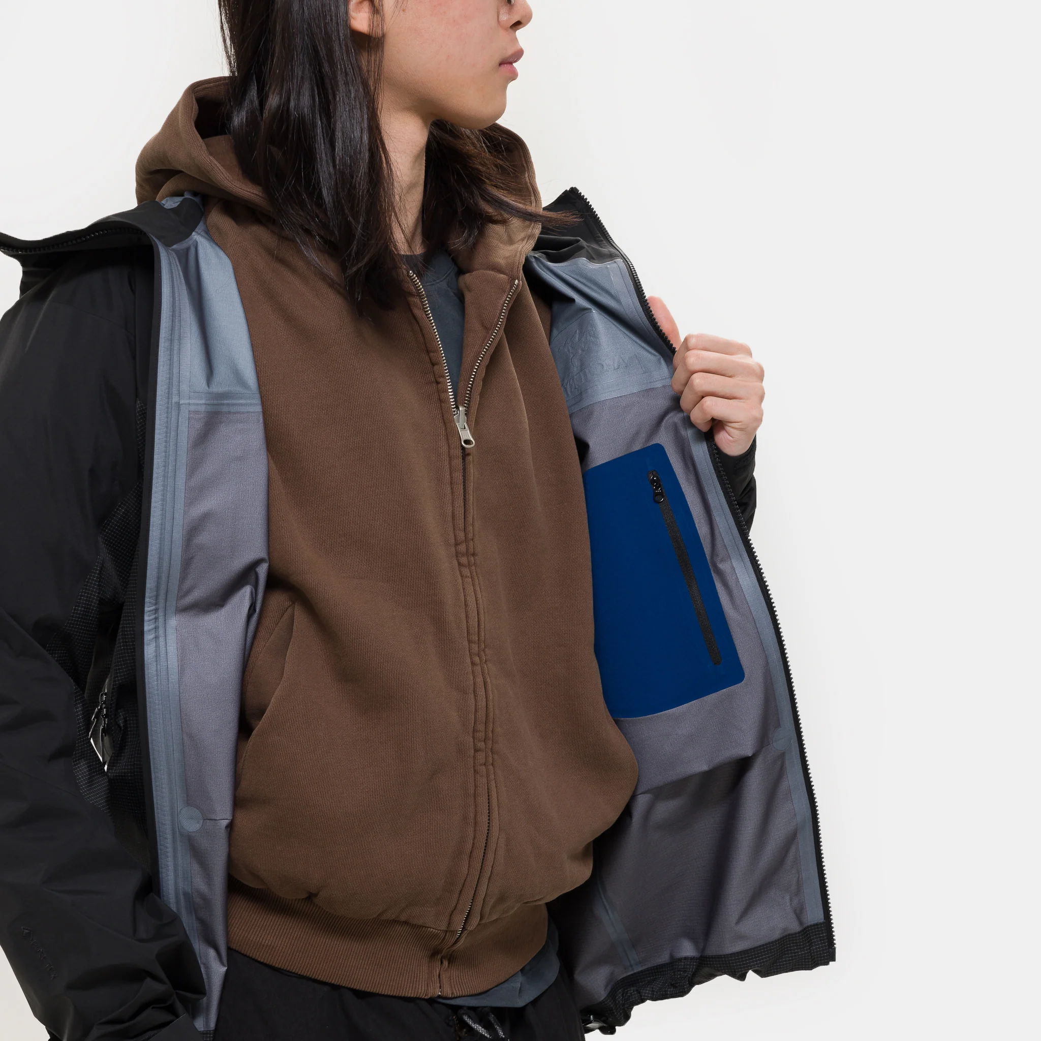 Alpha Jacket in Black - Image 5