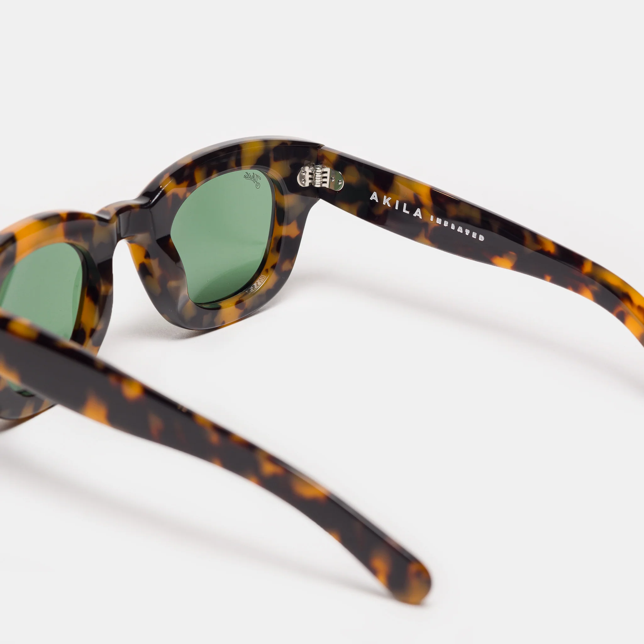 Apollo Inflated Sunglasses in Havana/Green - Image 4