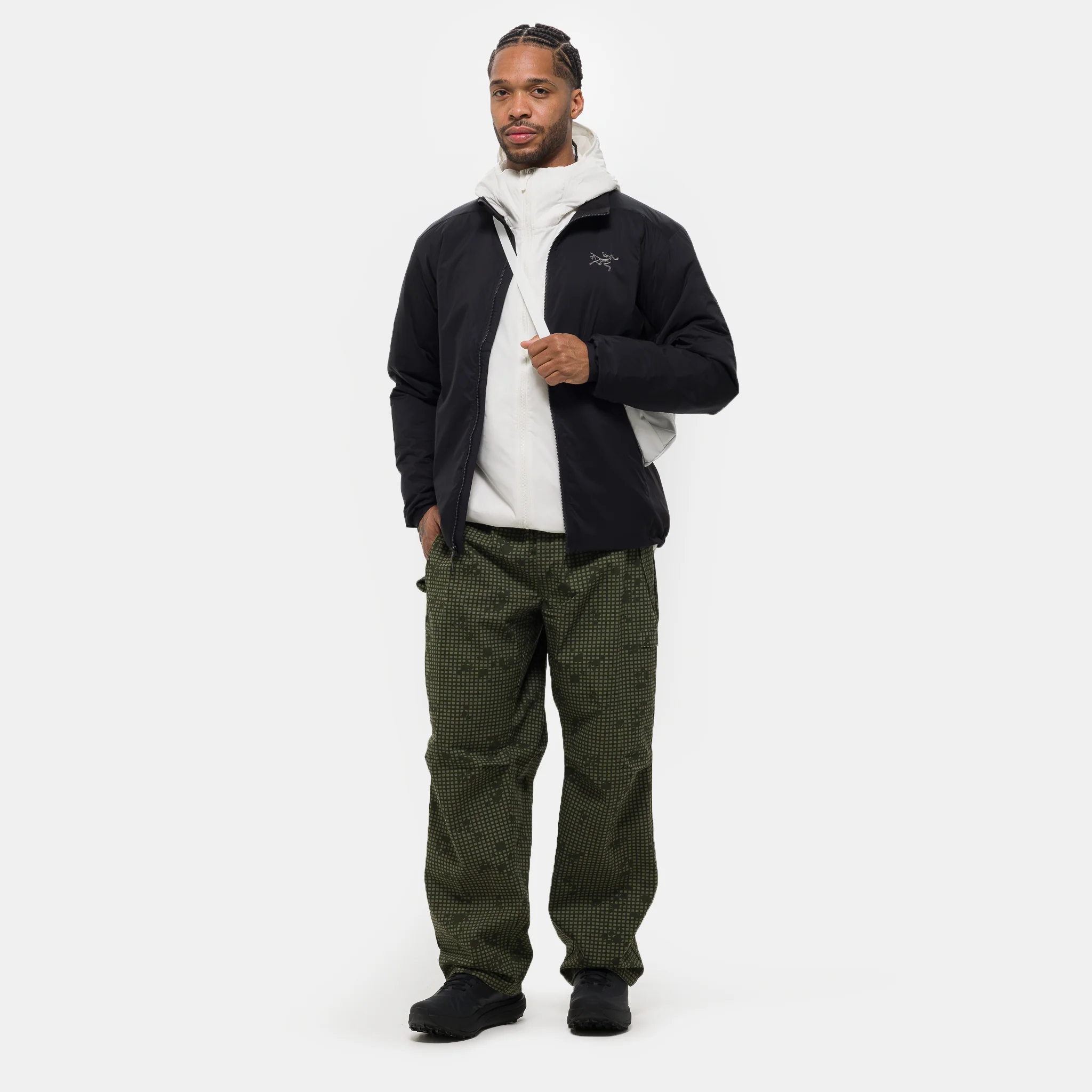 Atom Jacket in Black - Image 2