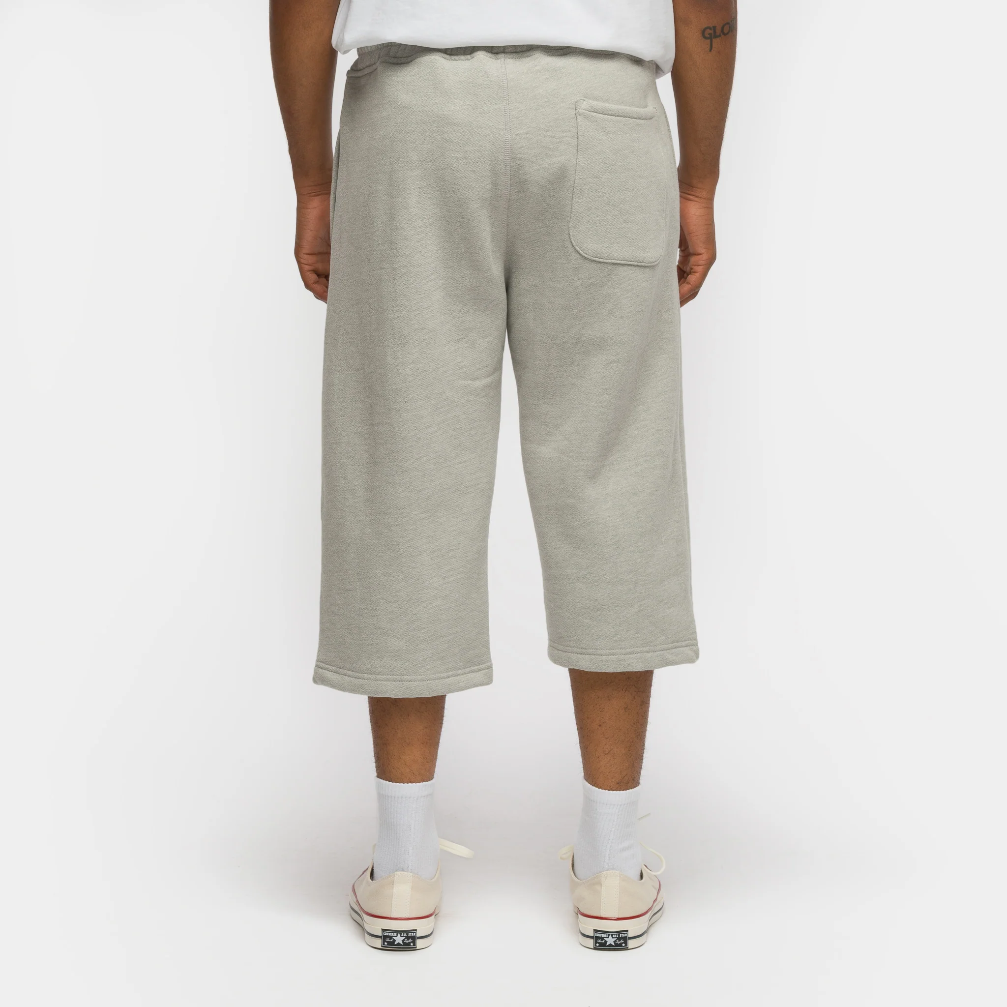 Basics Sweatshort in Heather Grey - Image 3