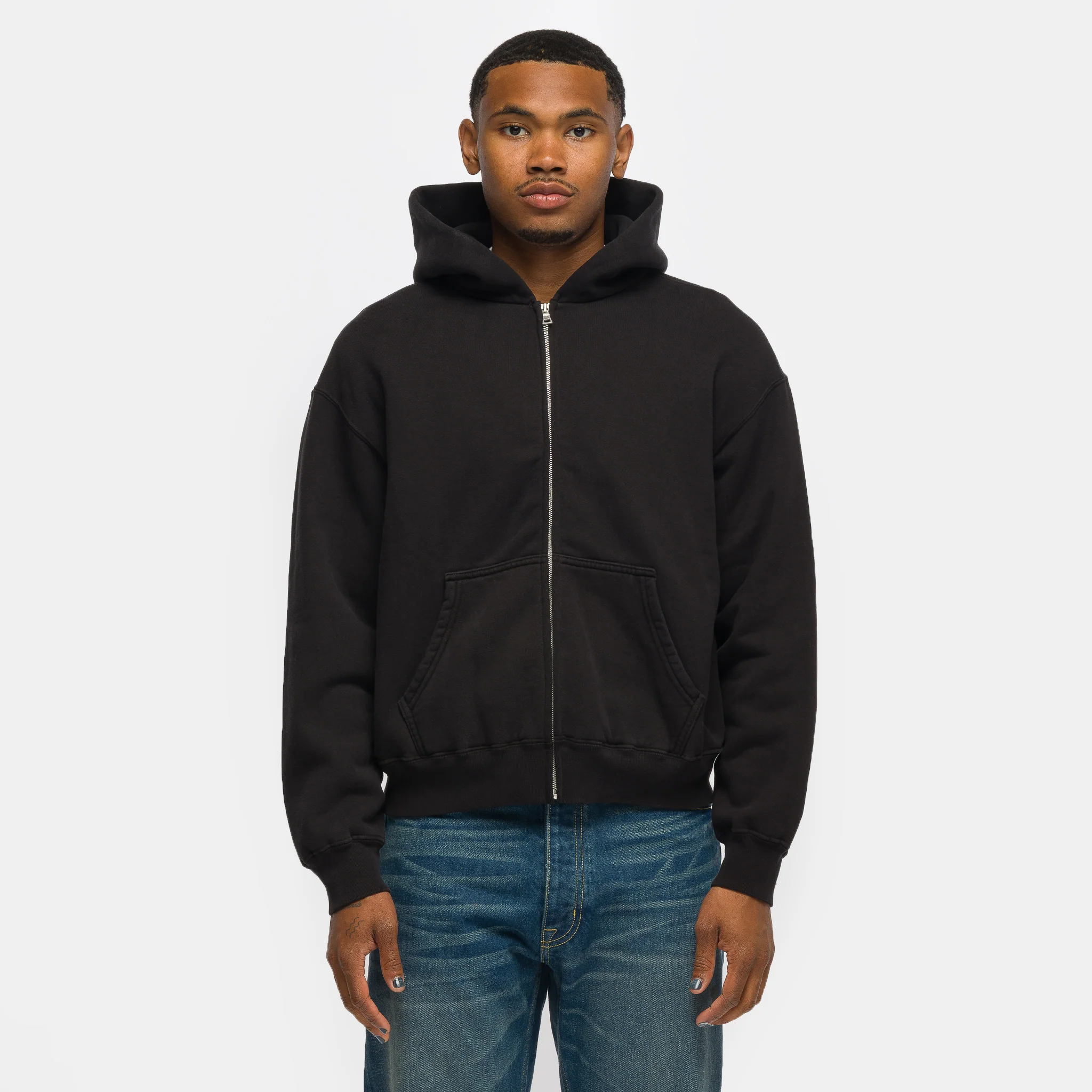 Basics Zip Hoodie in Aged Black