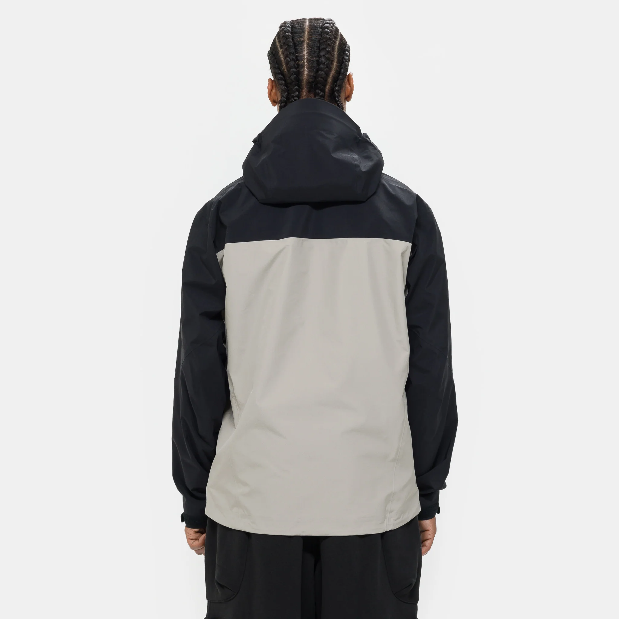 Beta AR Jacket in Black/Rune - Image 3
