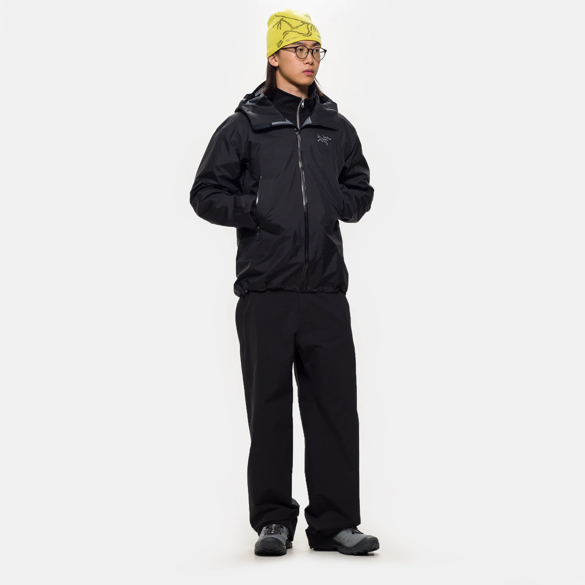 Beta SL Jacket in Black - Image 2