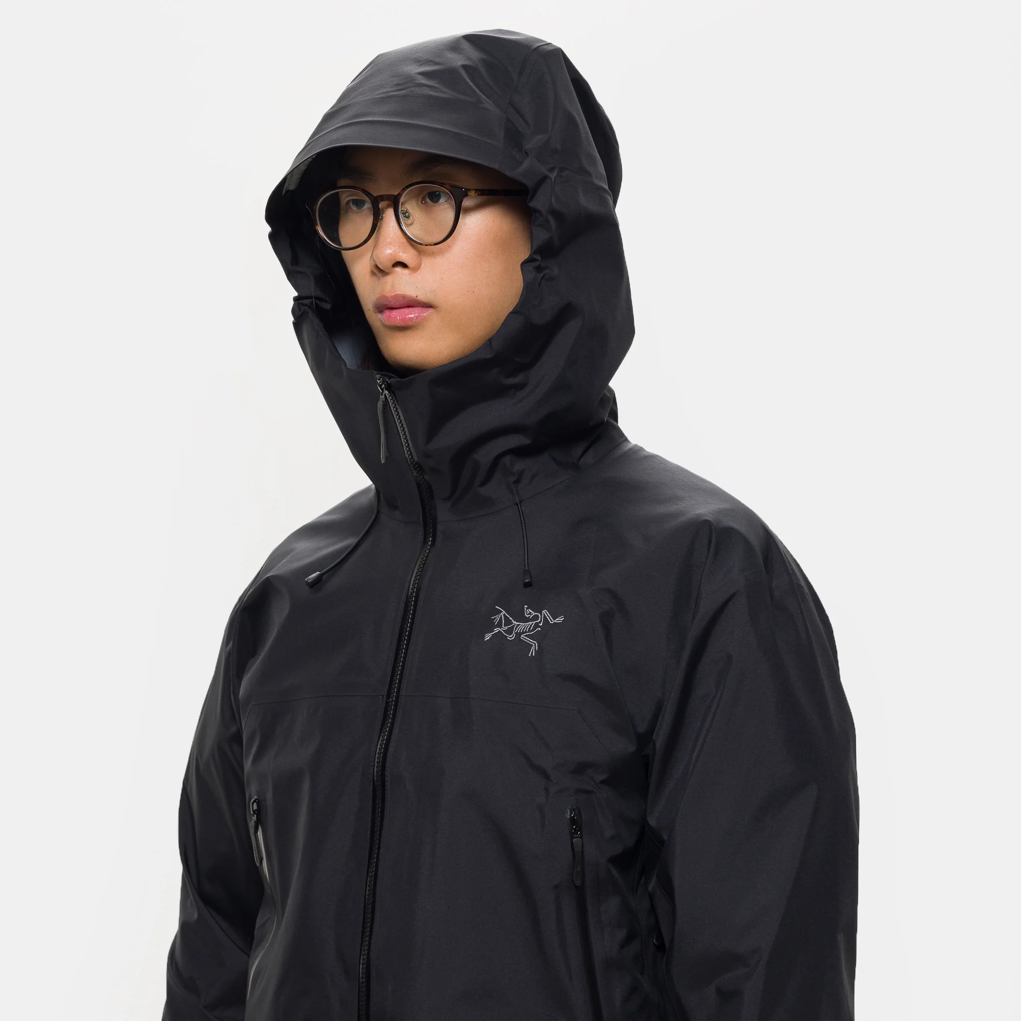 Beta SL Jacket in Black - Image 4