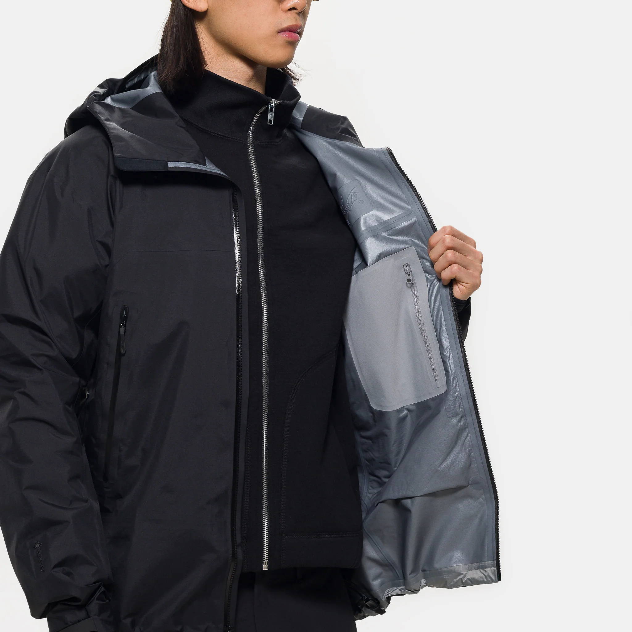 Beta SL Jacket in Black - Image 5
