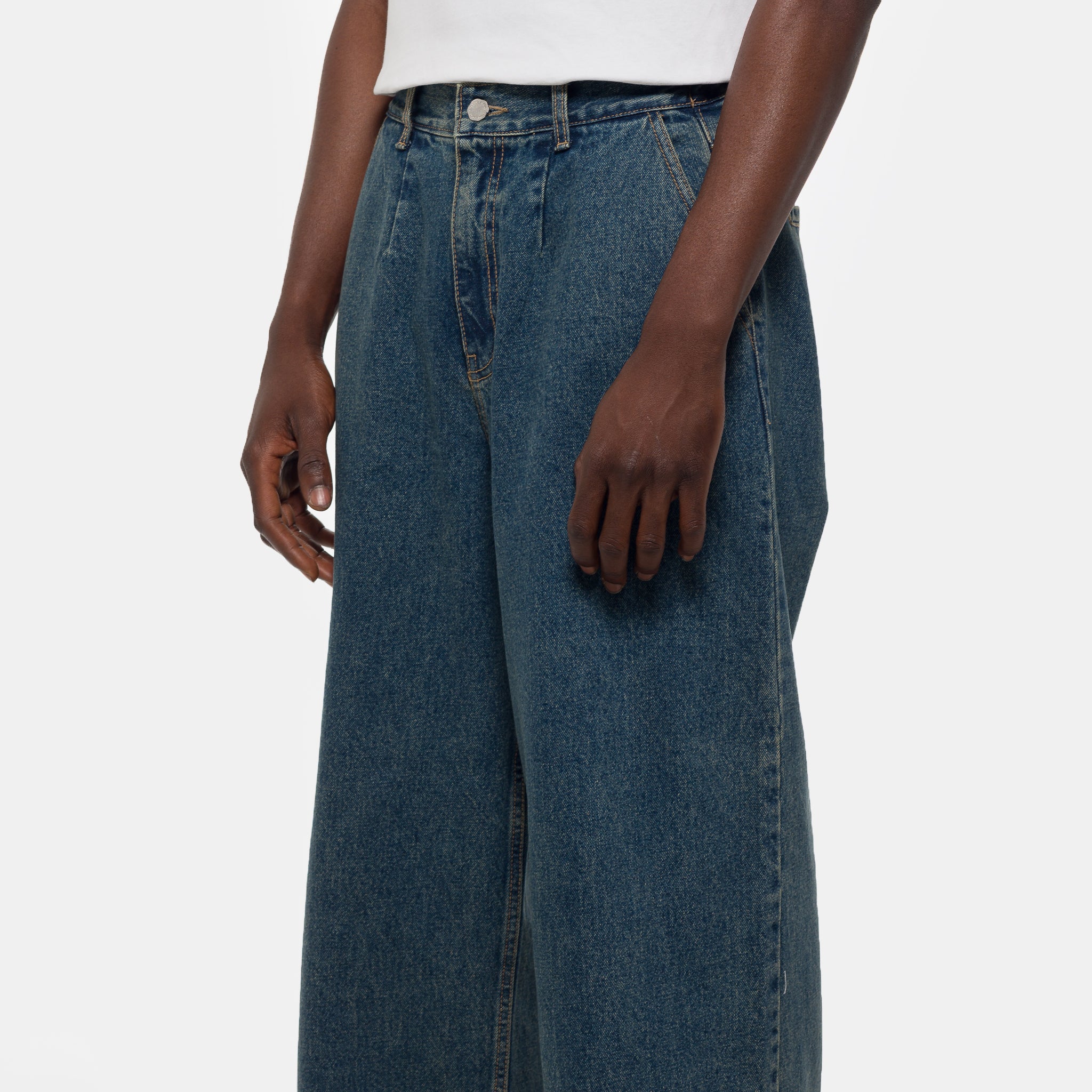 Big Hem Denim Jean in Blue - Image 4