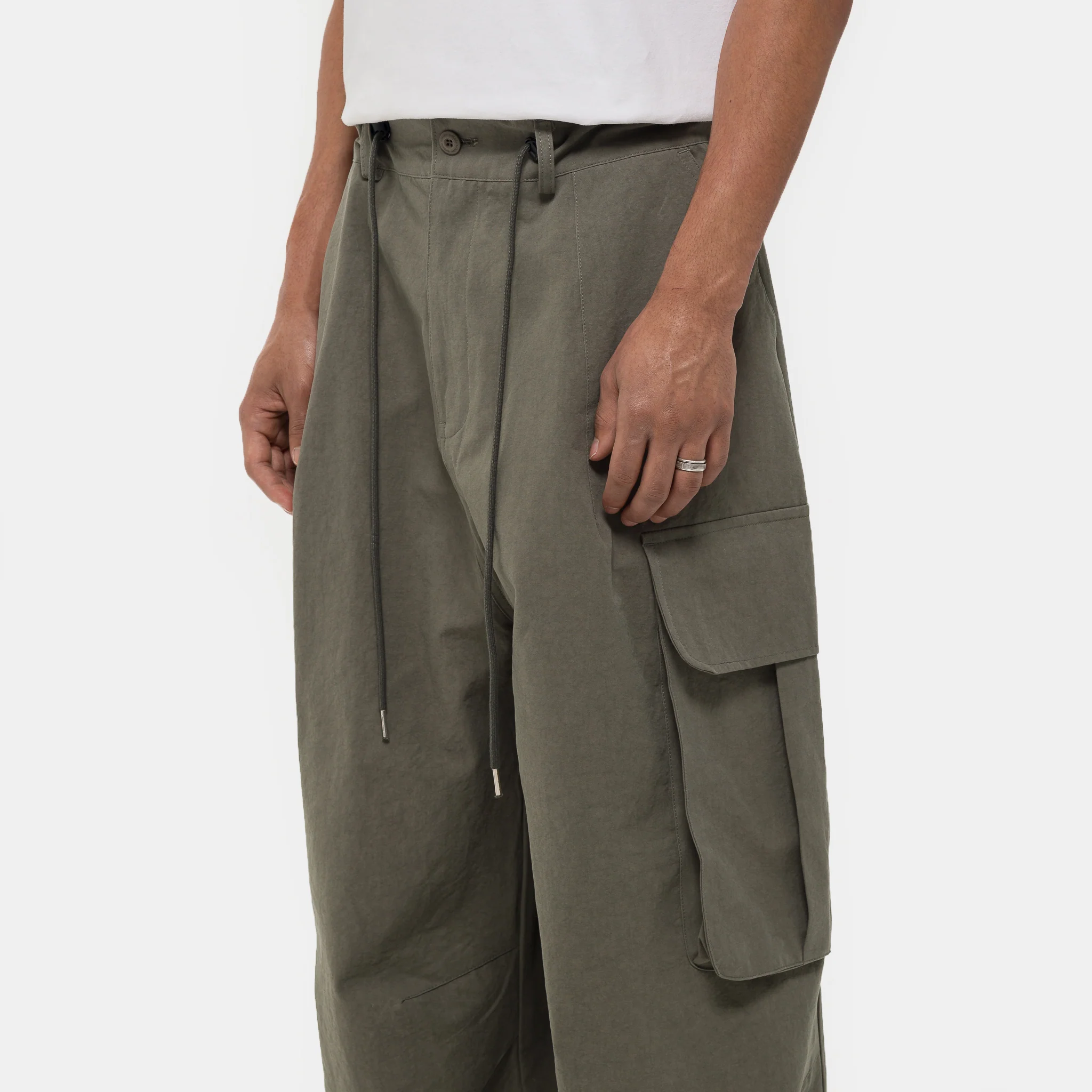 Big-Pocket Cargo Pant in Khaki - Image 4