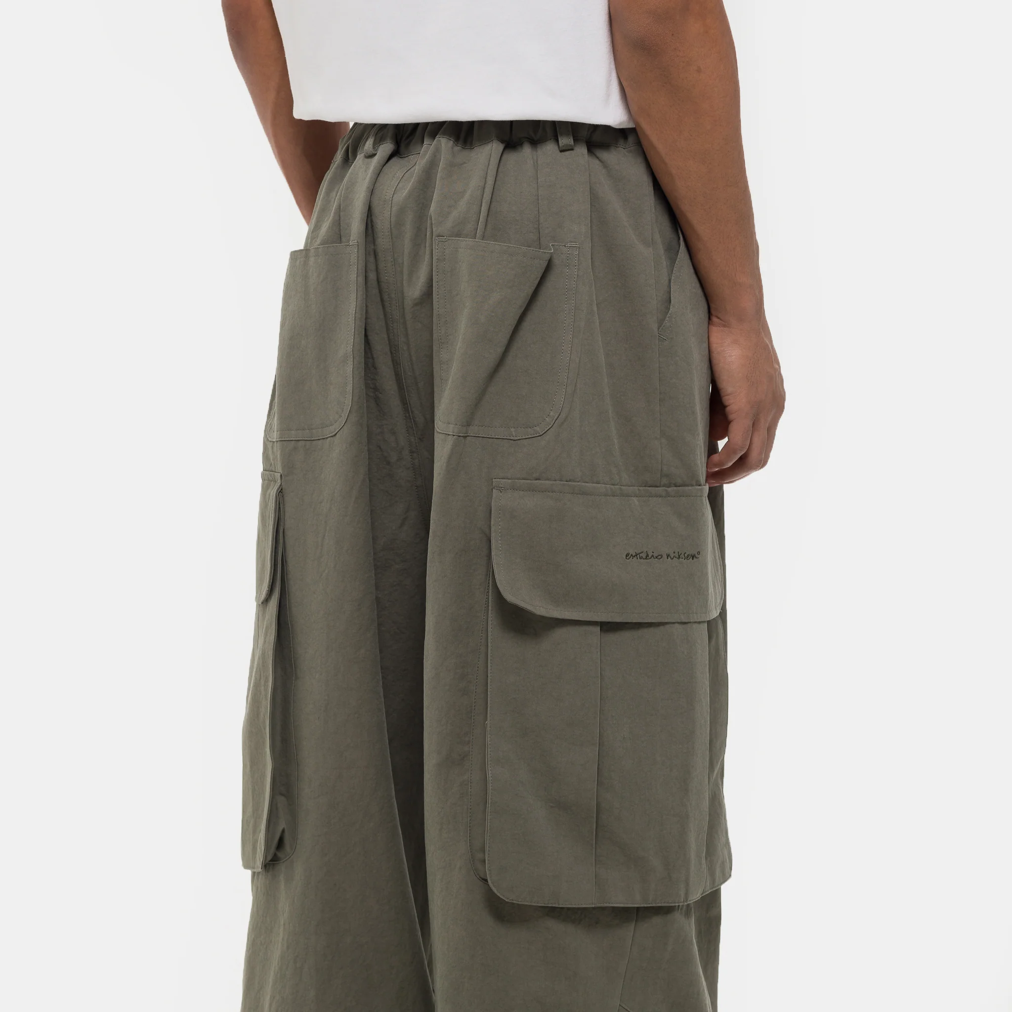 Big-Pocket Cargo Pant in Khaki - Image 5