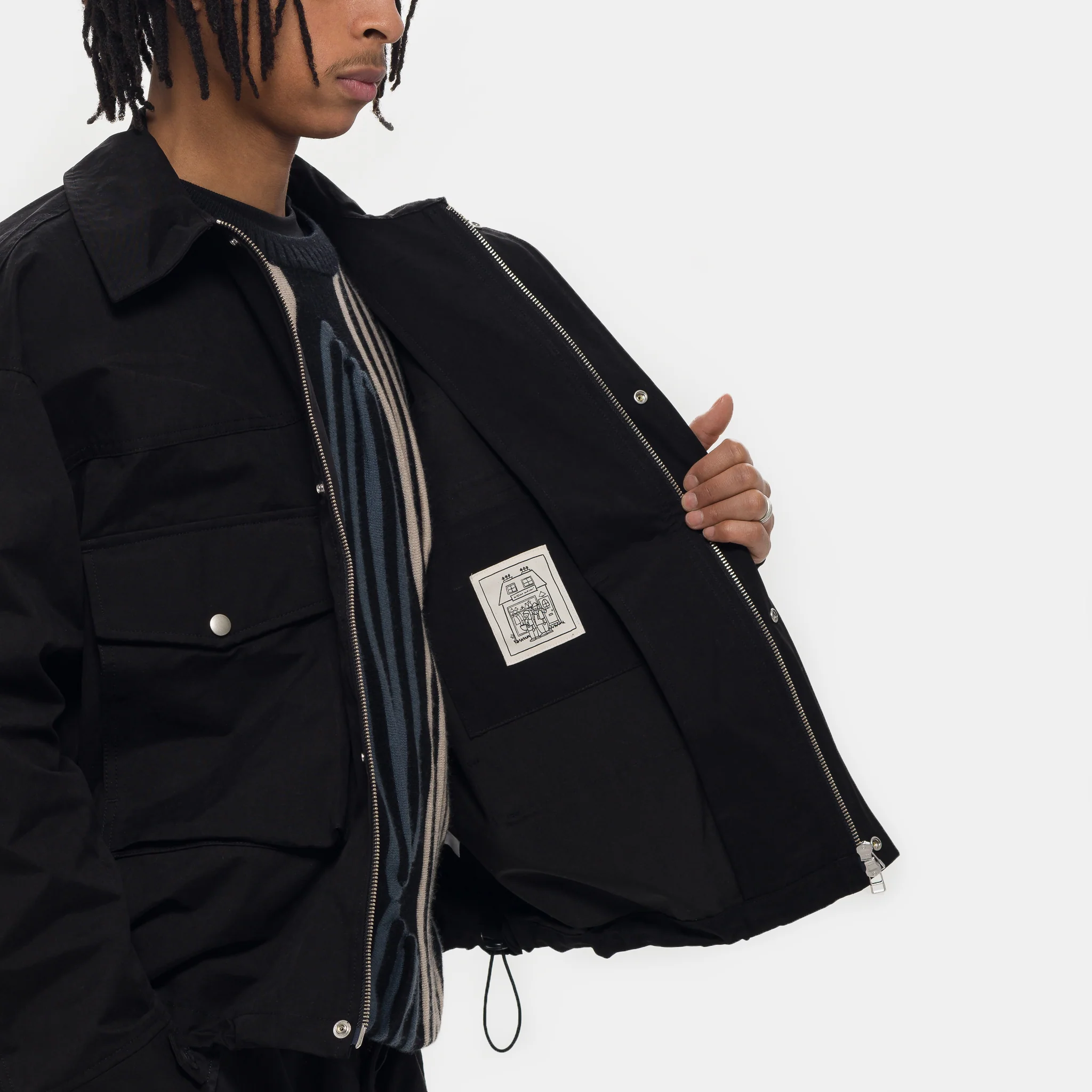 Big-Pocket Wind Jacket in Black - Image 5
