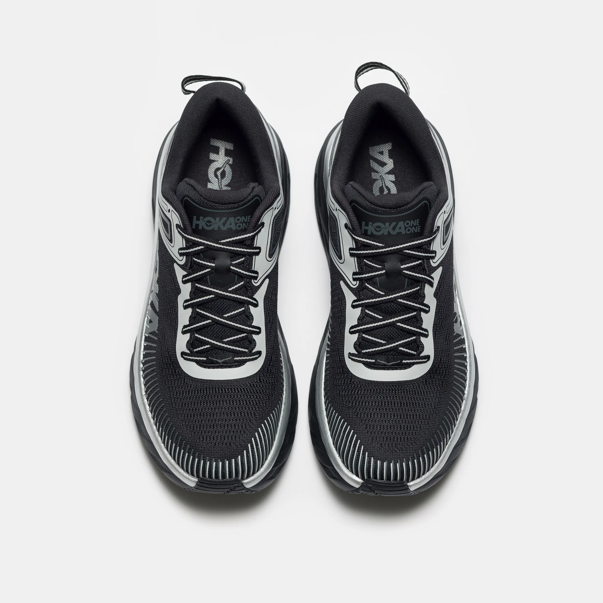 Bondi 7 Sneaker in Black/Stardust - Image 4