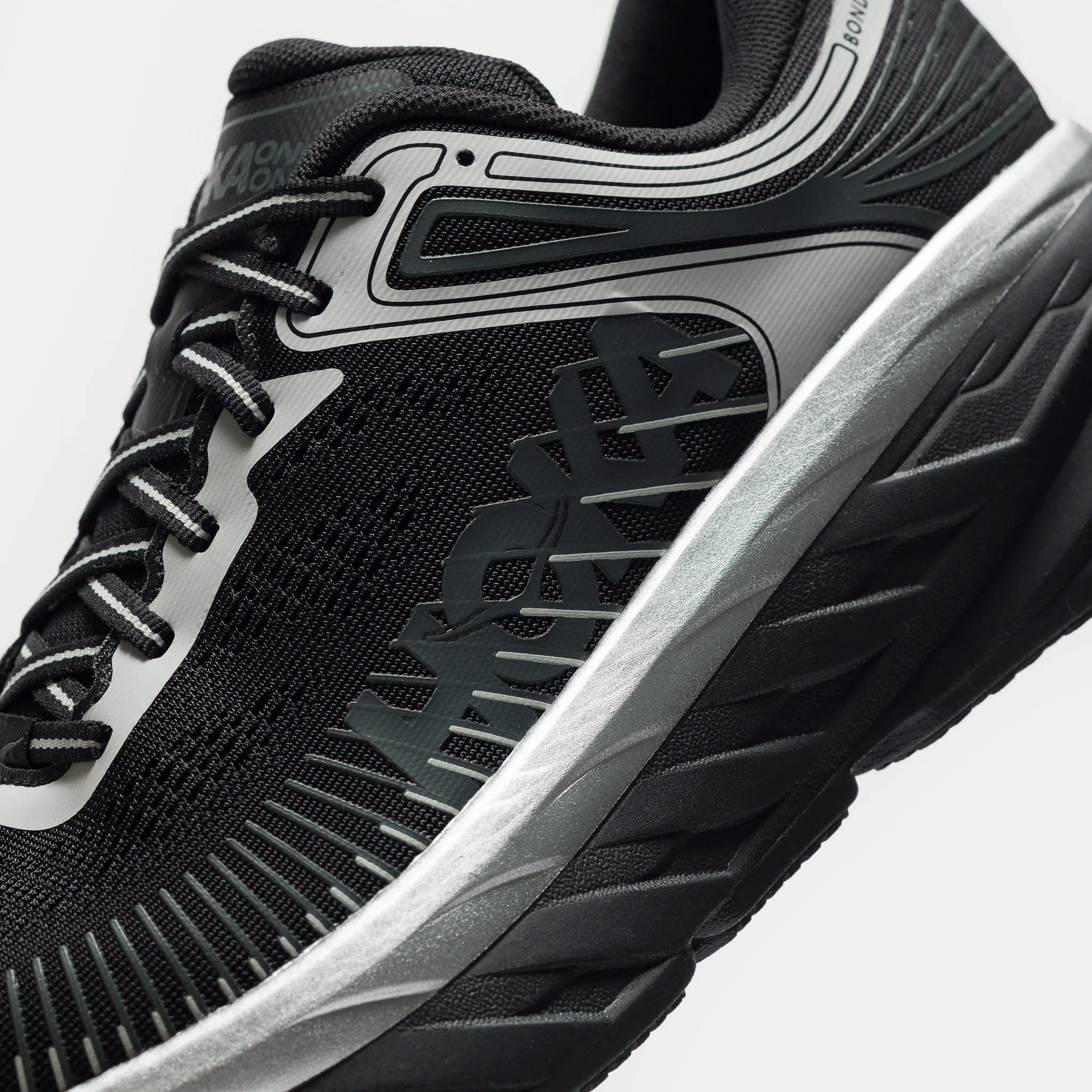 Bondi 7 Sneaker in Black/Stardust - Image 5