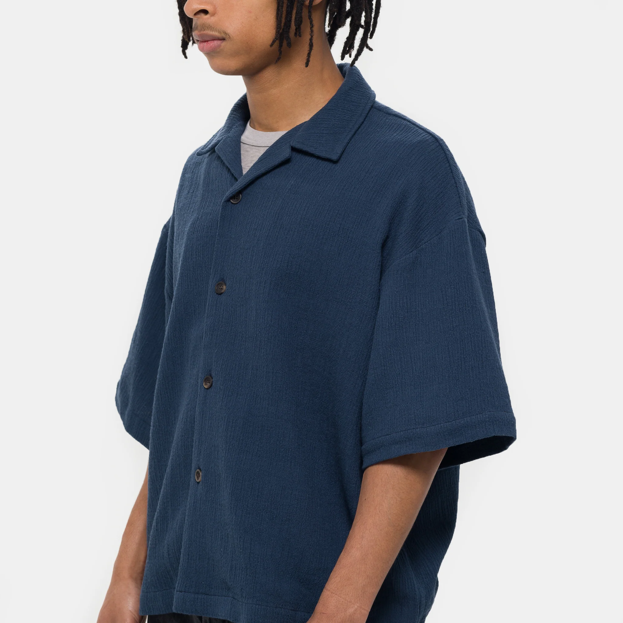 Boxy Resort Shirt in Navy - Image 4