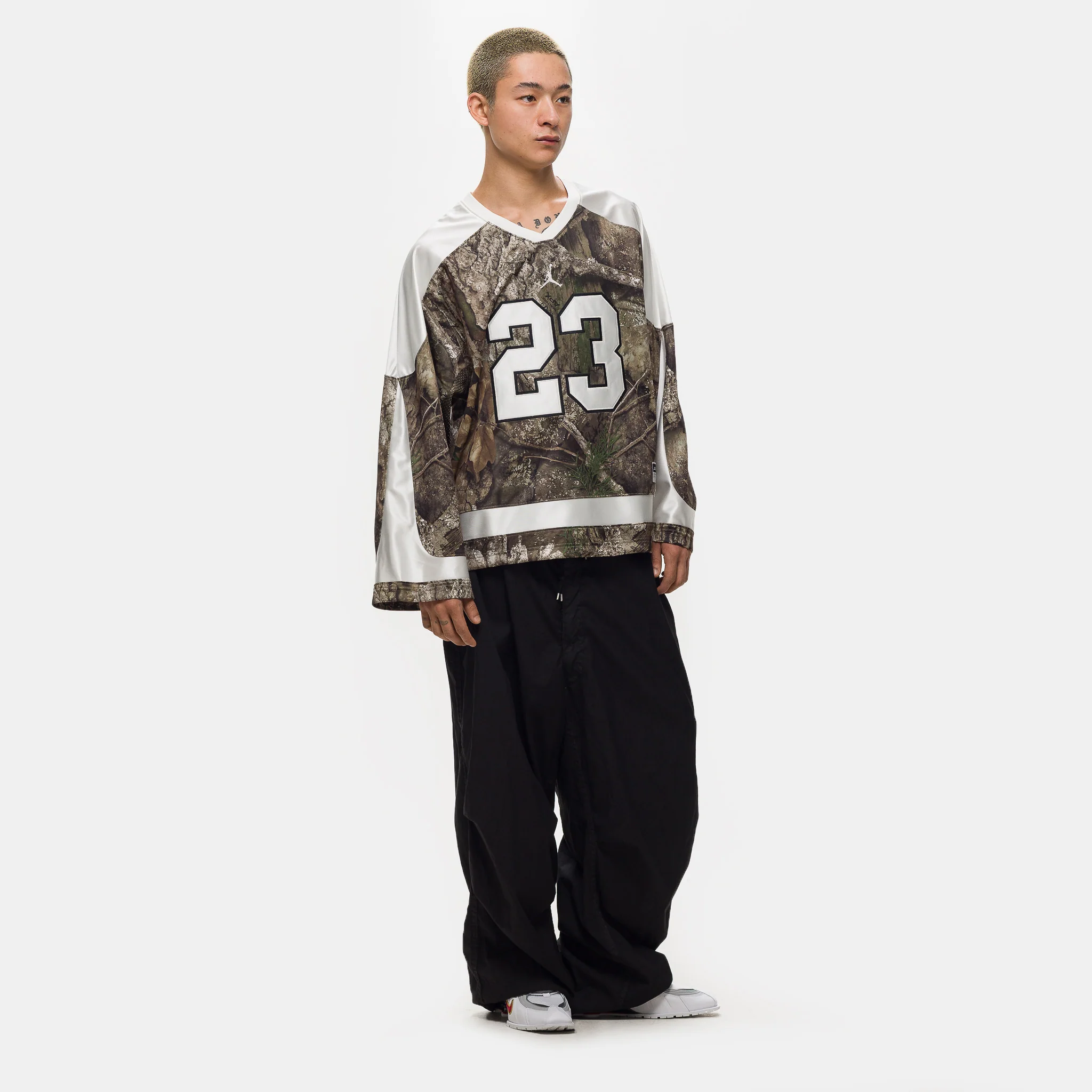 Brooklyn Realtree Hockey Jersey in Medium Olive/Sail - Image 2